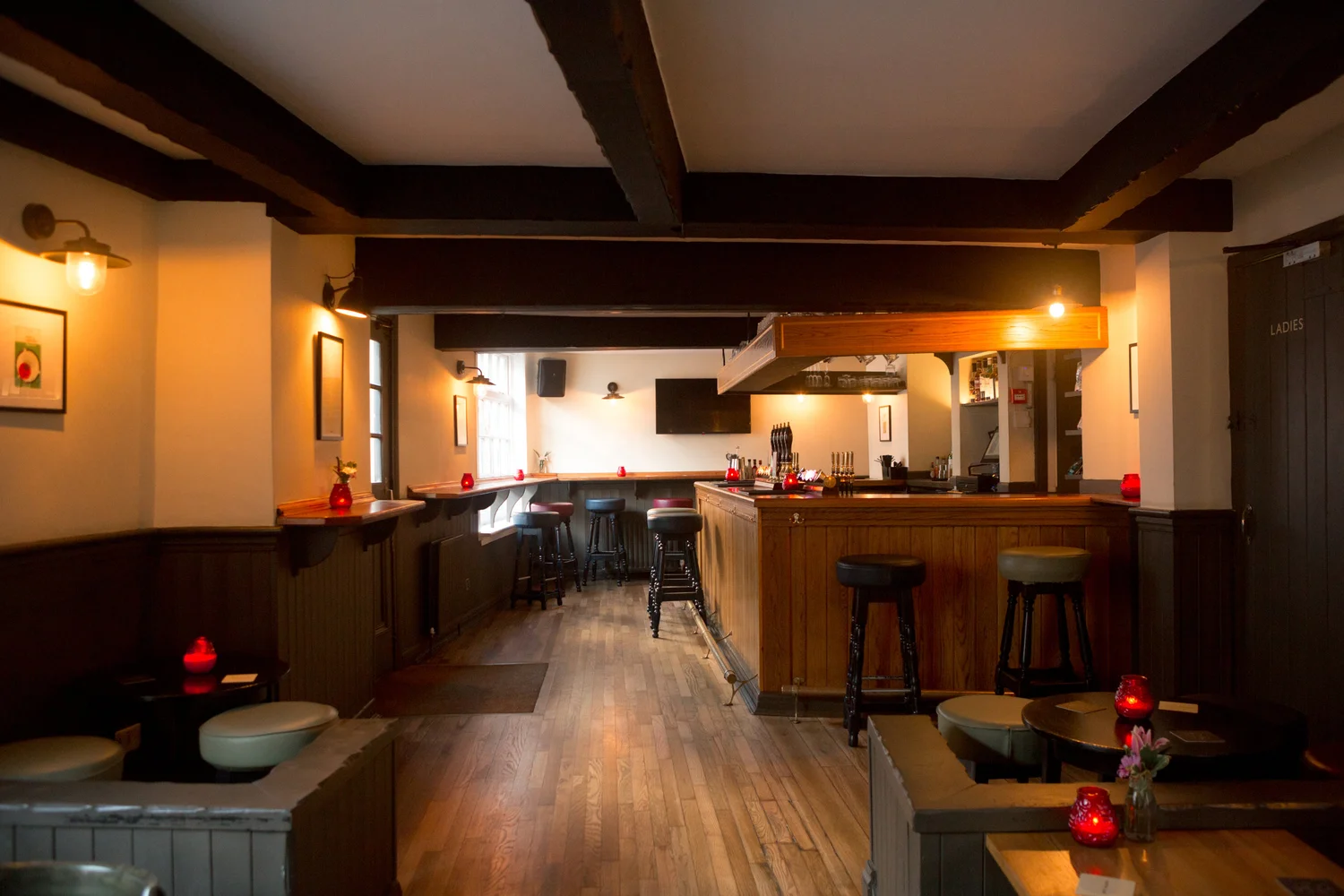 Inside Compton Arms