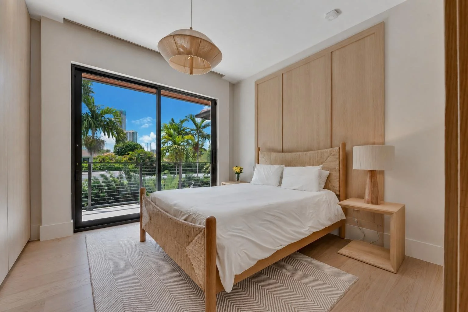 Tropical Modern · TR1