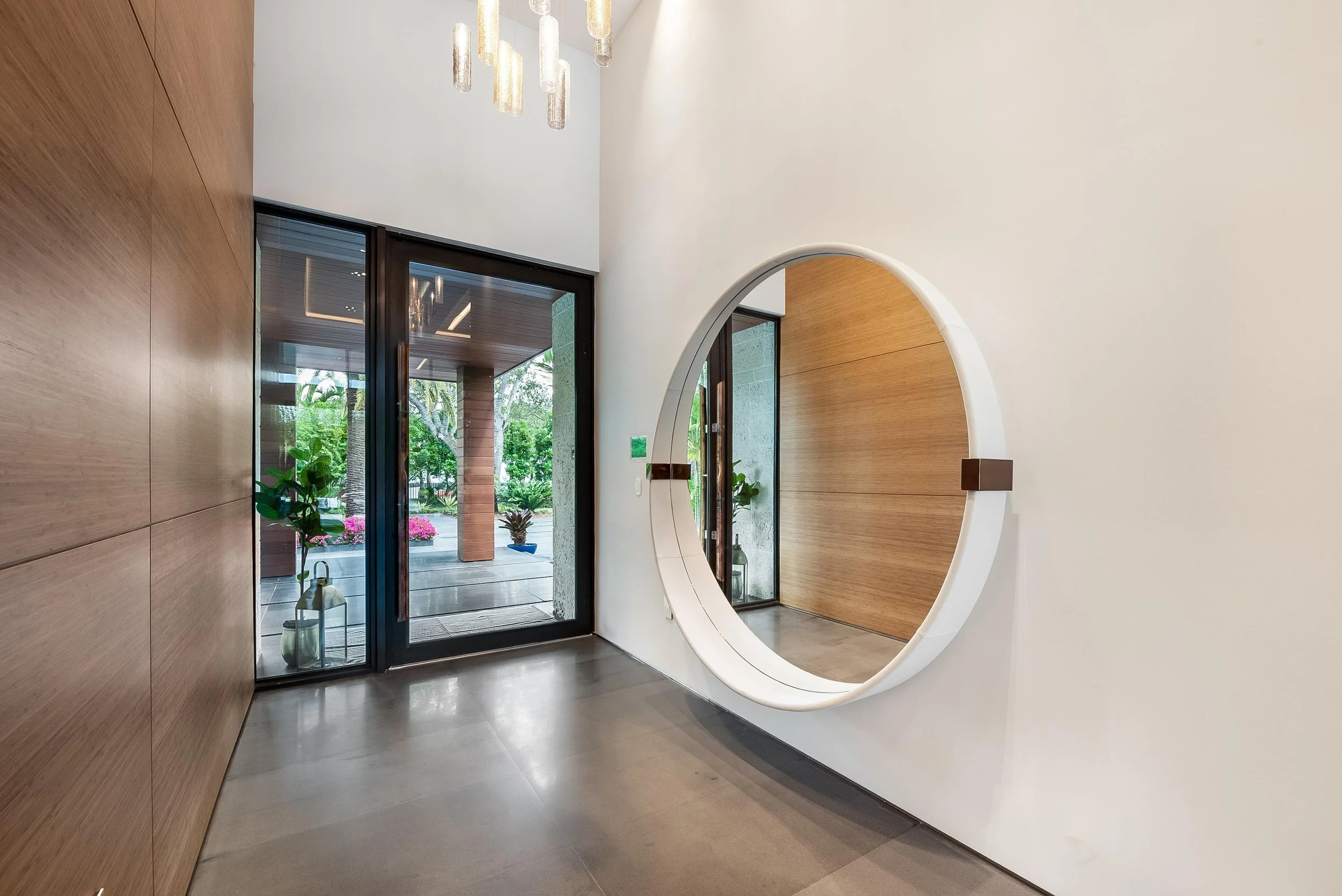 Tropical Modern · MD1