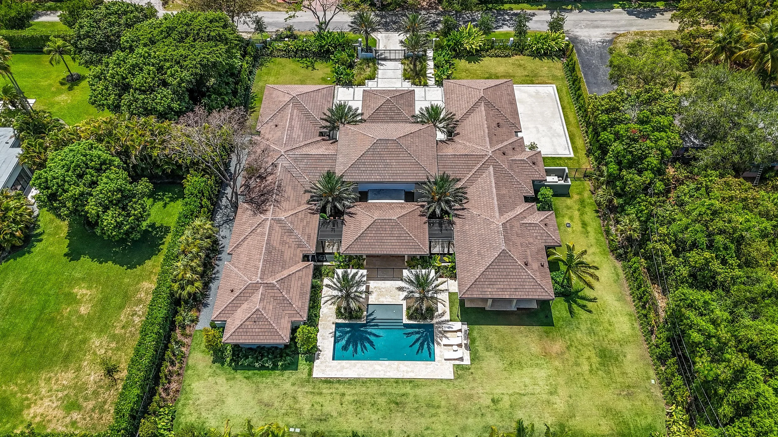 Tropical Modern · PC2