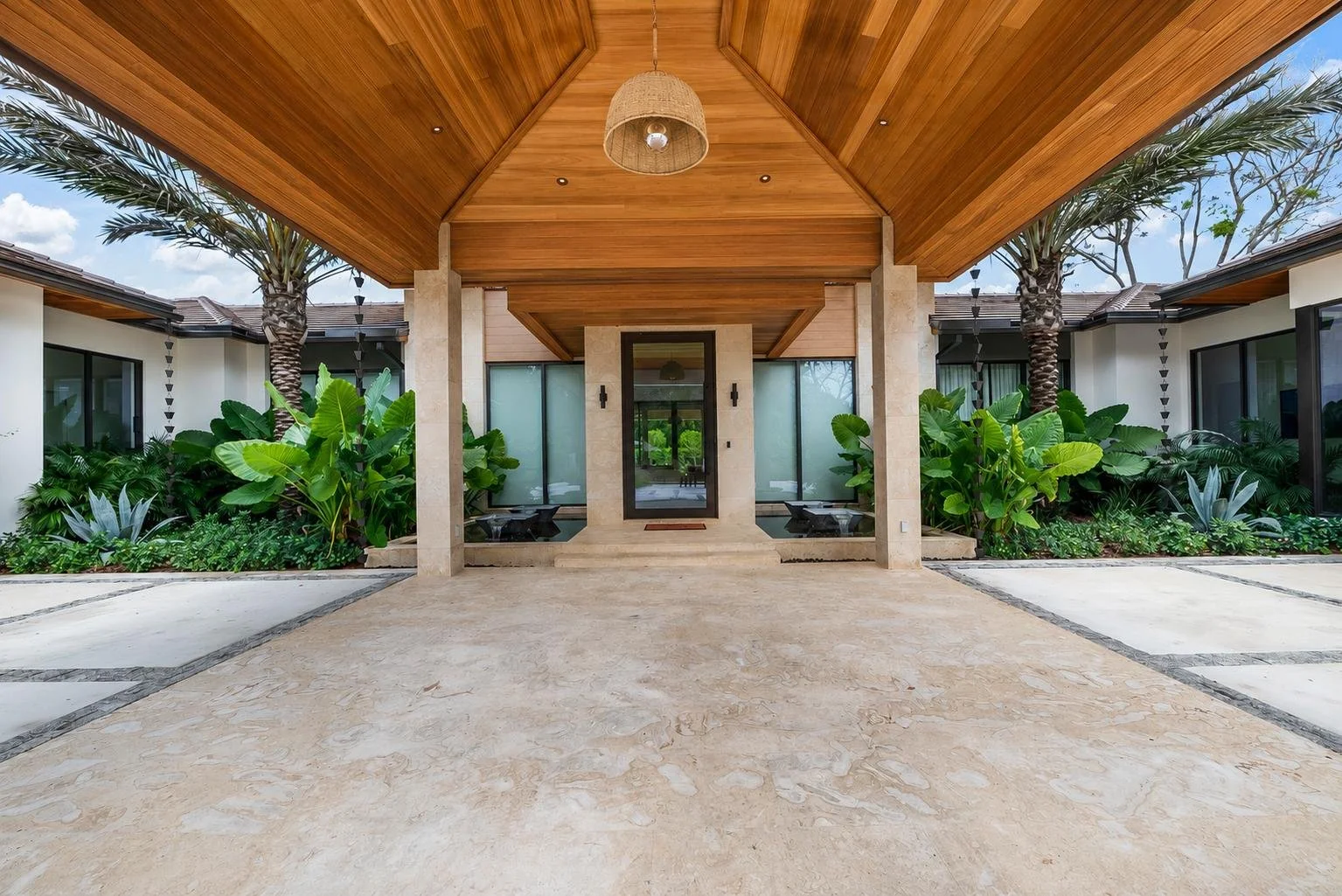 Tropical Modern · PC2