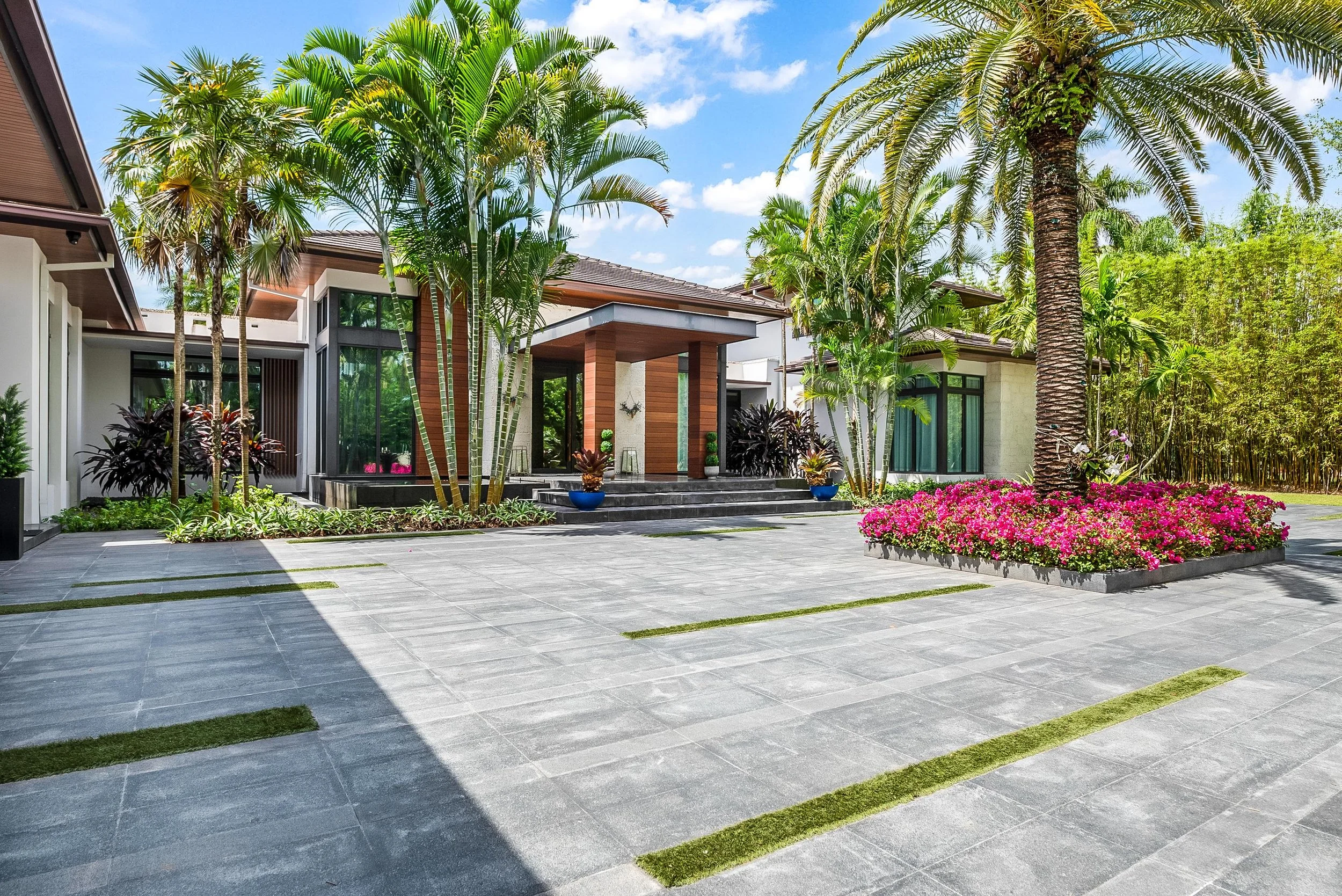 Tropical Modern · MD1