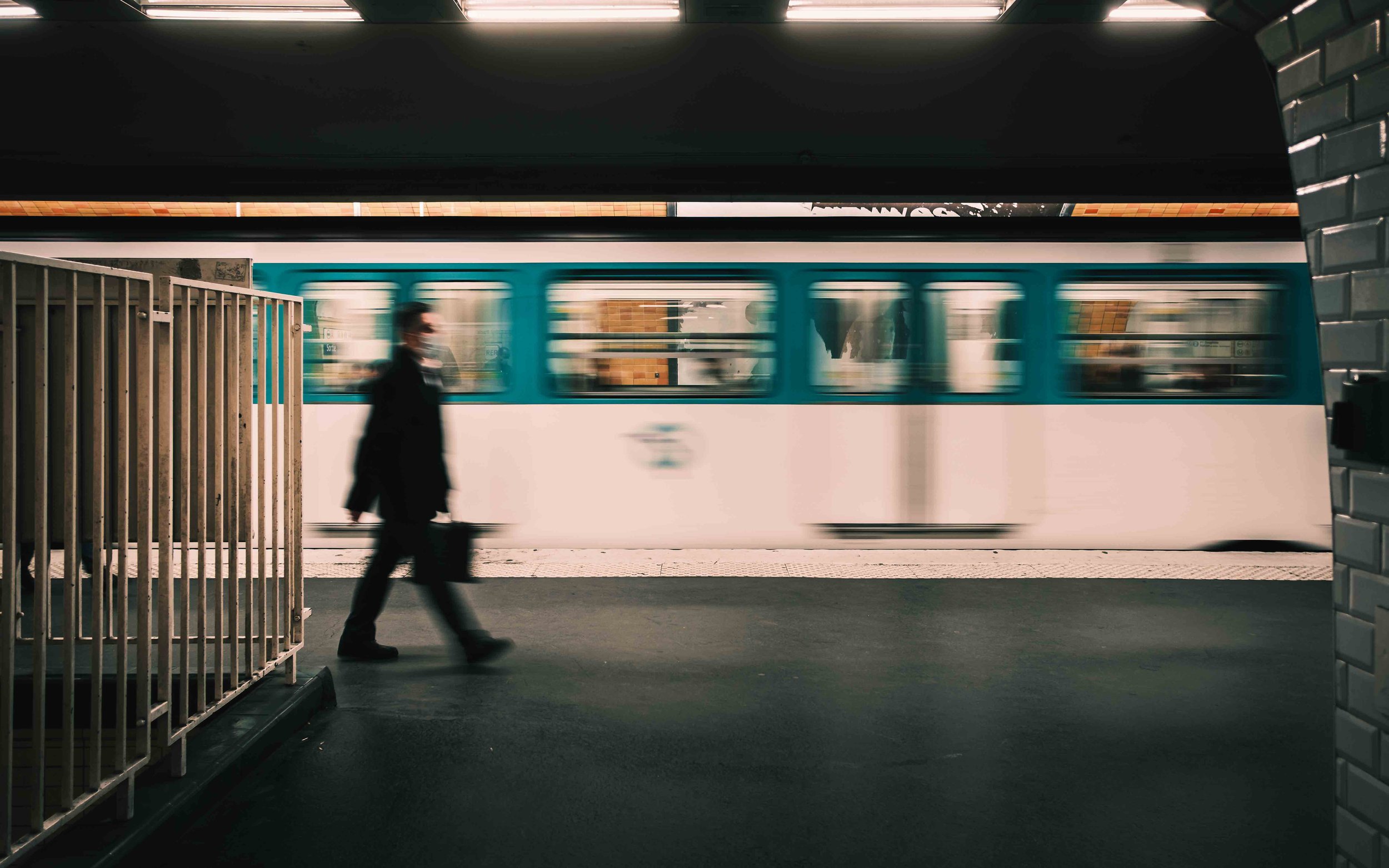 Les barreaux invisibles