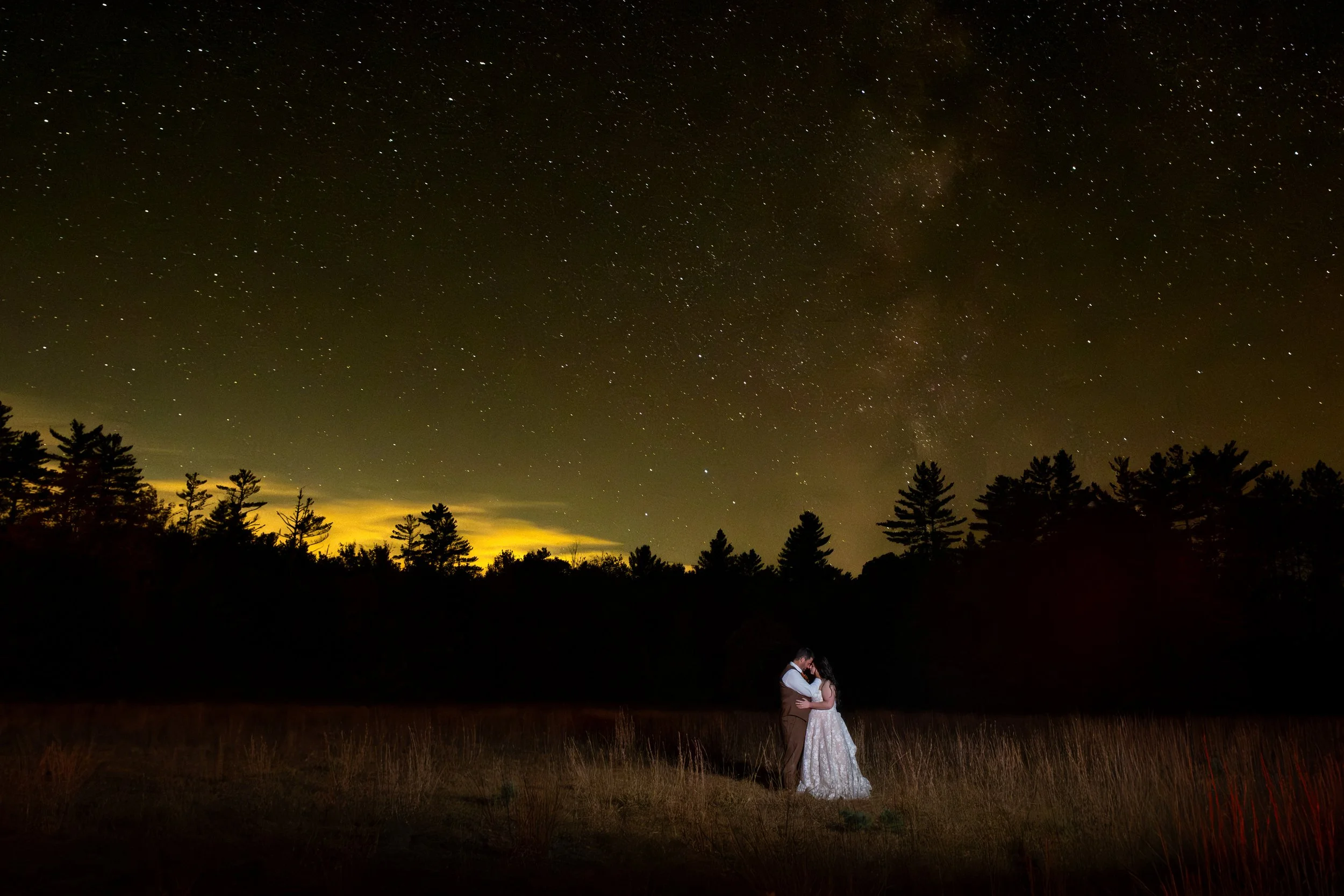 Wedding photography — couple under a starry sky