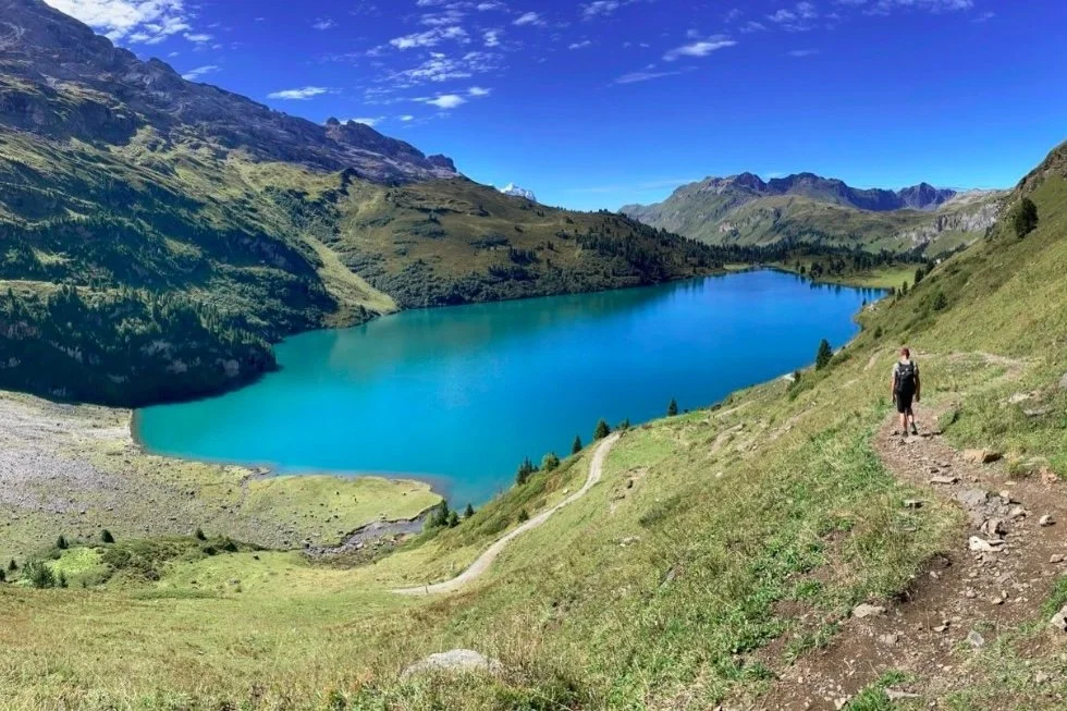 Trail near Trübsee and Jochpass