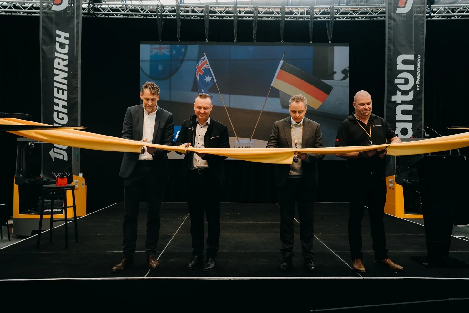 Ribbon-cutting ceremony at the Jungheinrich new Melbourne headquarters