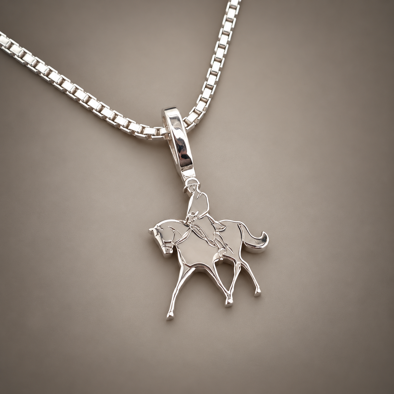 Dressage simple-bail necklace in sterling silver
