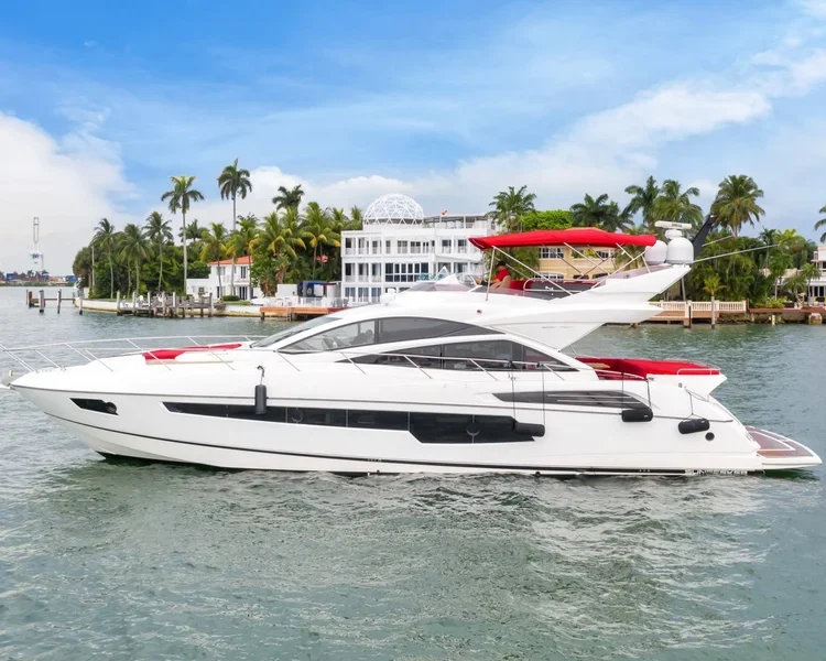 70’ Sunseeker + Jet SKI