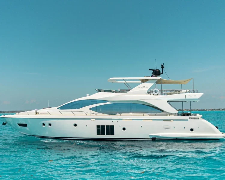 84’ AZIMUT