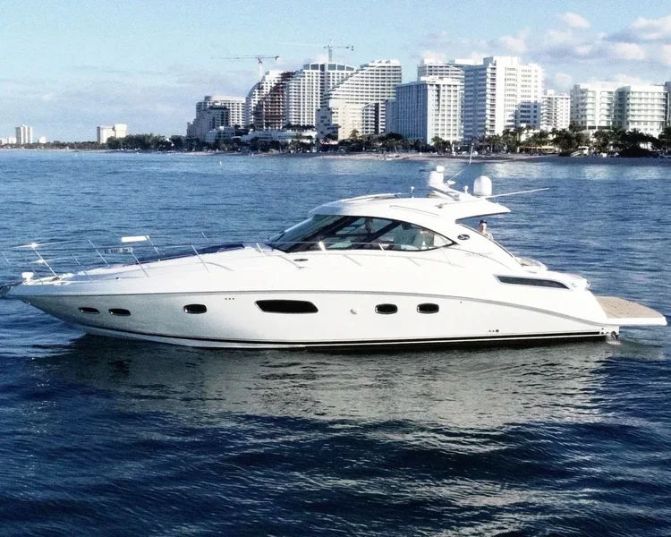47’ SEA RAY