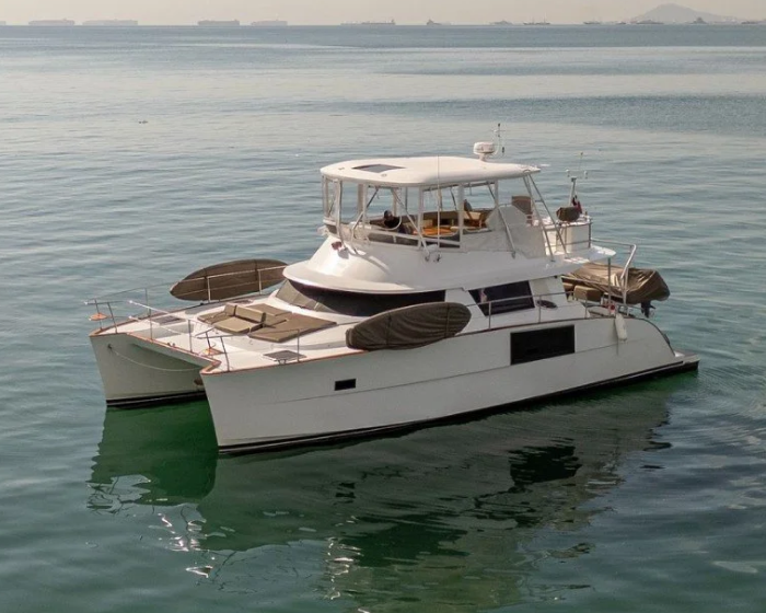 47’ Fountaine Pajot