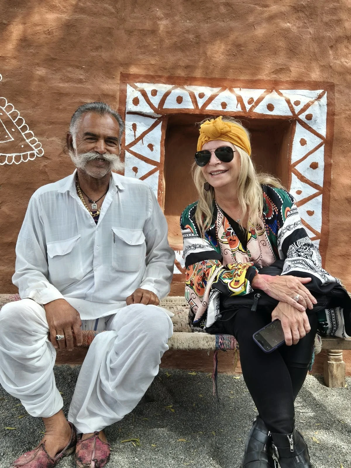 A morning with a family of dhurrie weavers