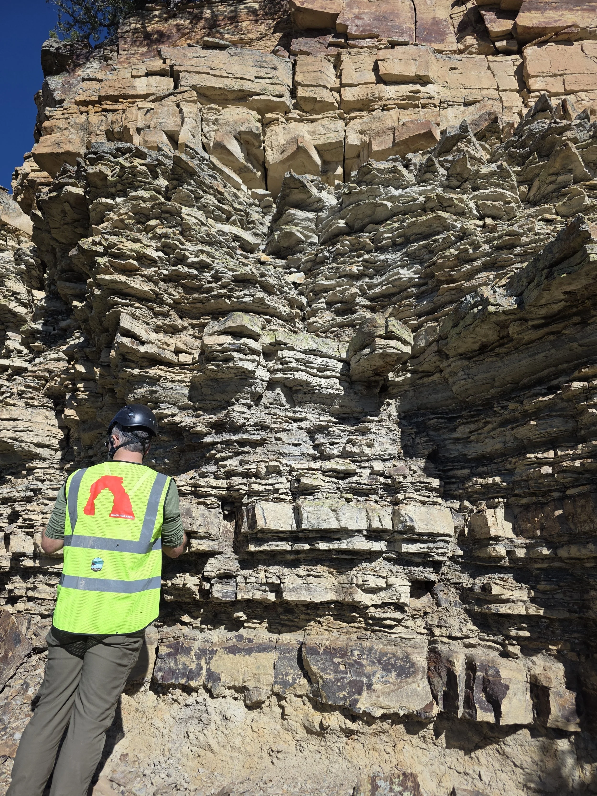 Inyan Kara outcrop, Black Hills.