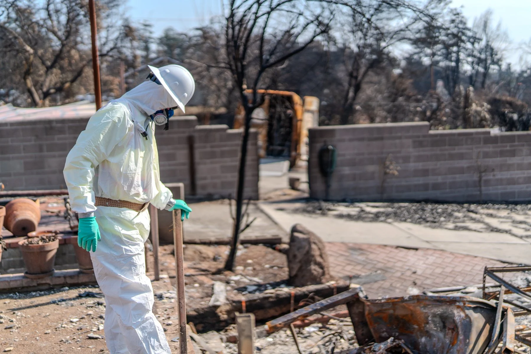 Lithium-ion battery hazmat operations, Altadena