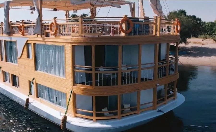 La Rose Dahabiya exterior