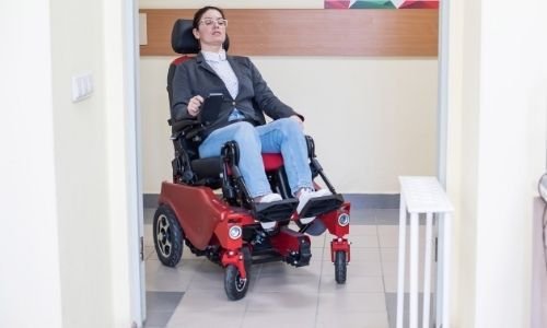 How Much Does a Motorized Wheelchair Weigh 