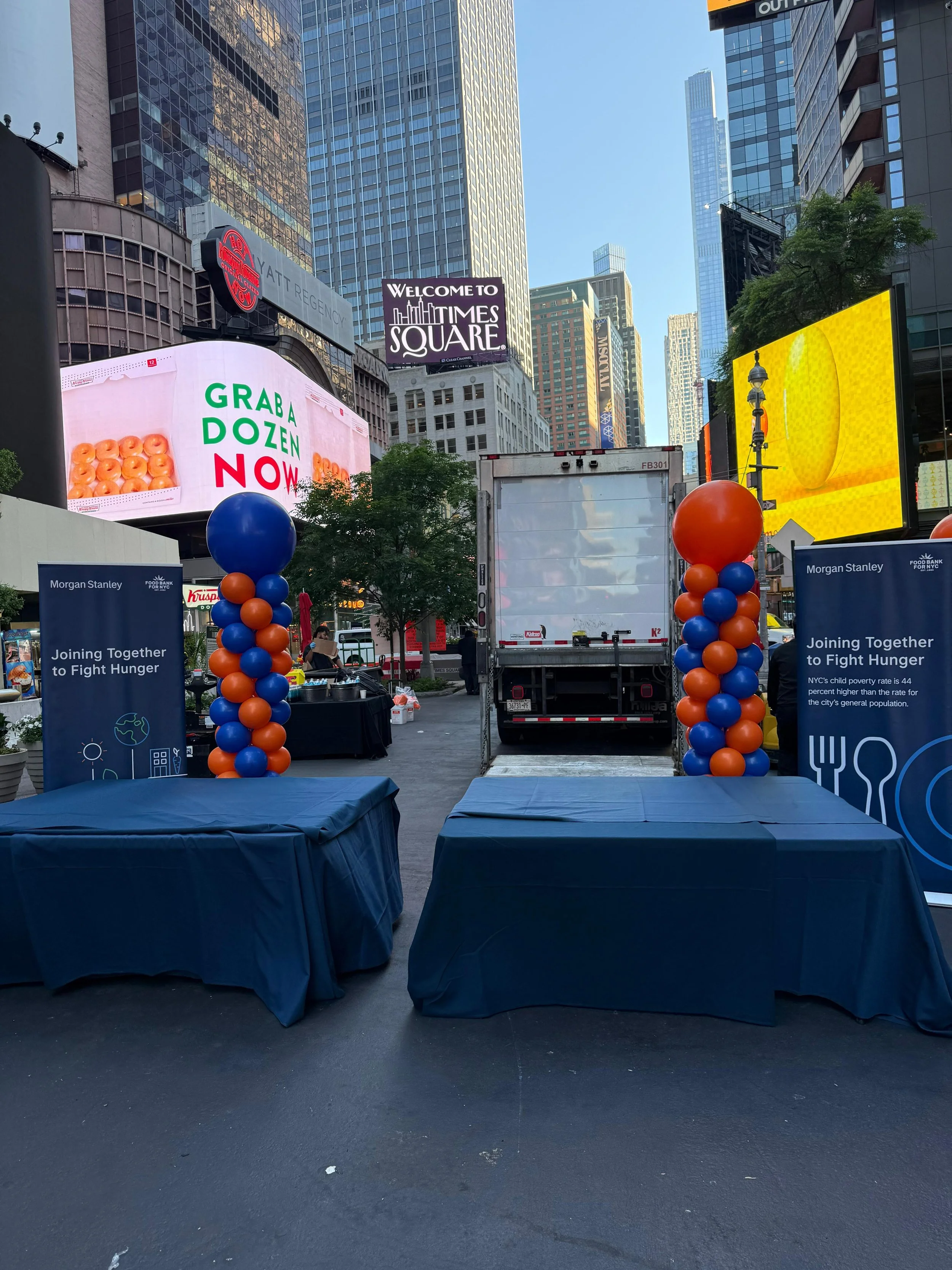 Outdoor Balloon Columns Times Square NYC