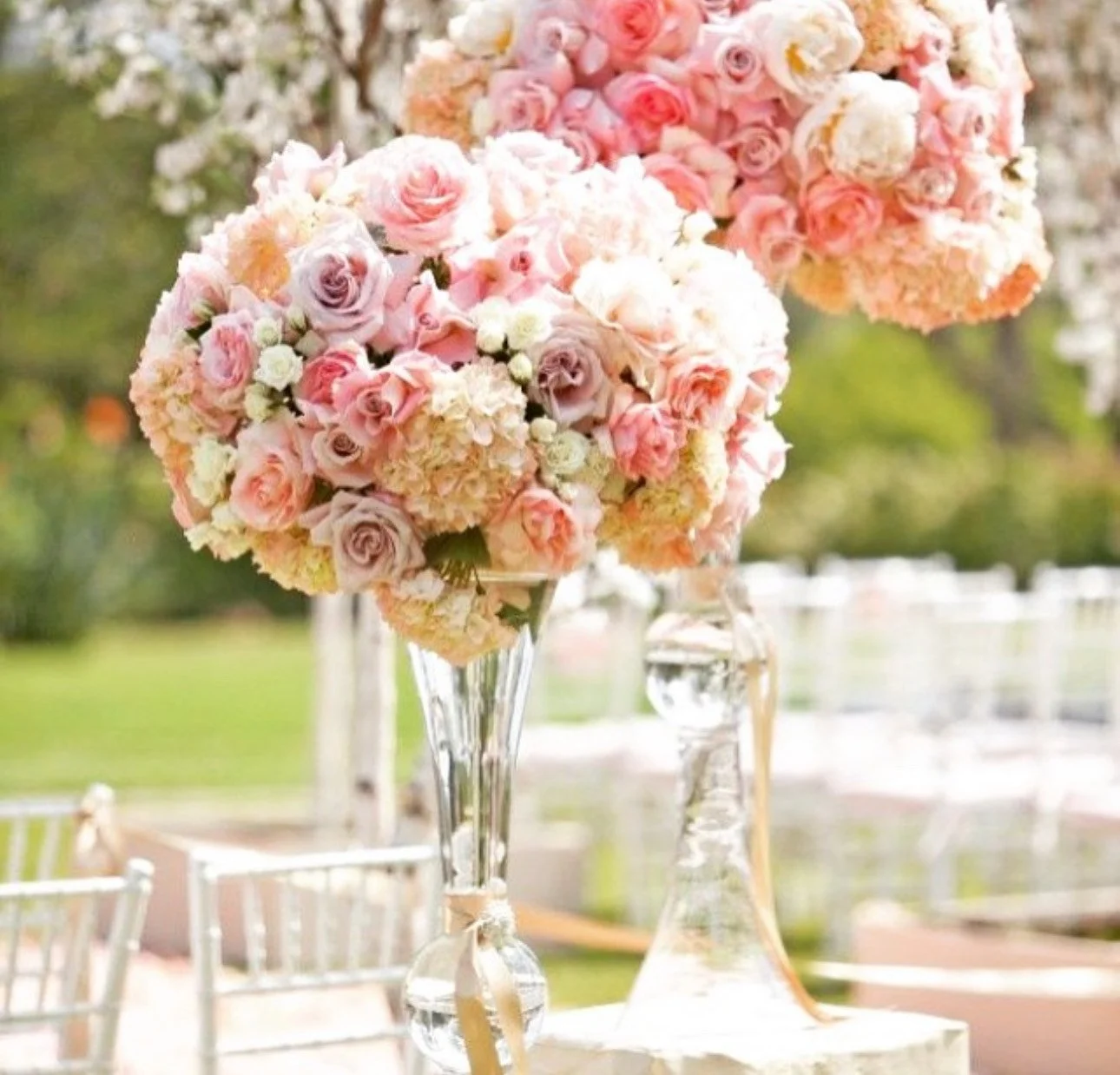 Luxury floral tablescape by Elbert's Events