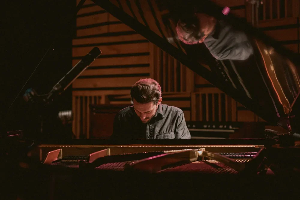 Musician at the piano, 25th Street Recording