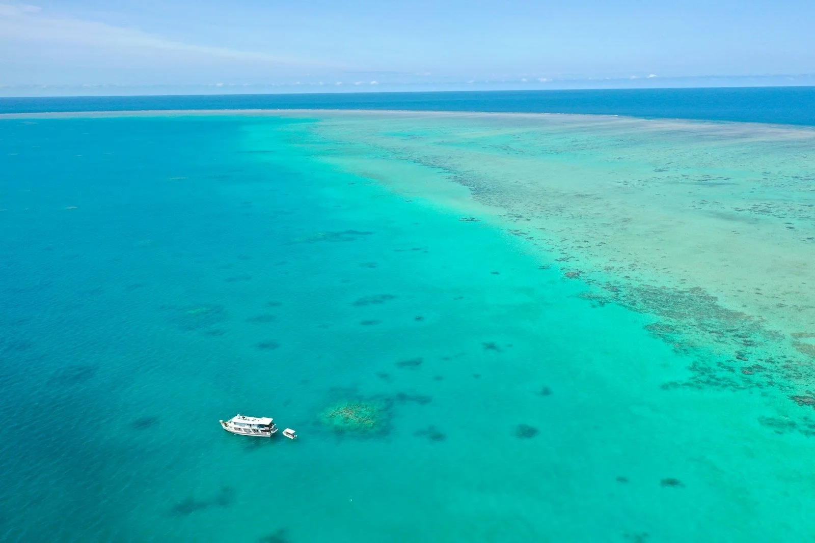 Turquoise water over the Great Barrier Reef