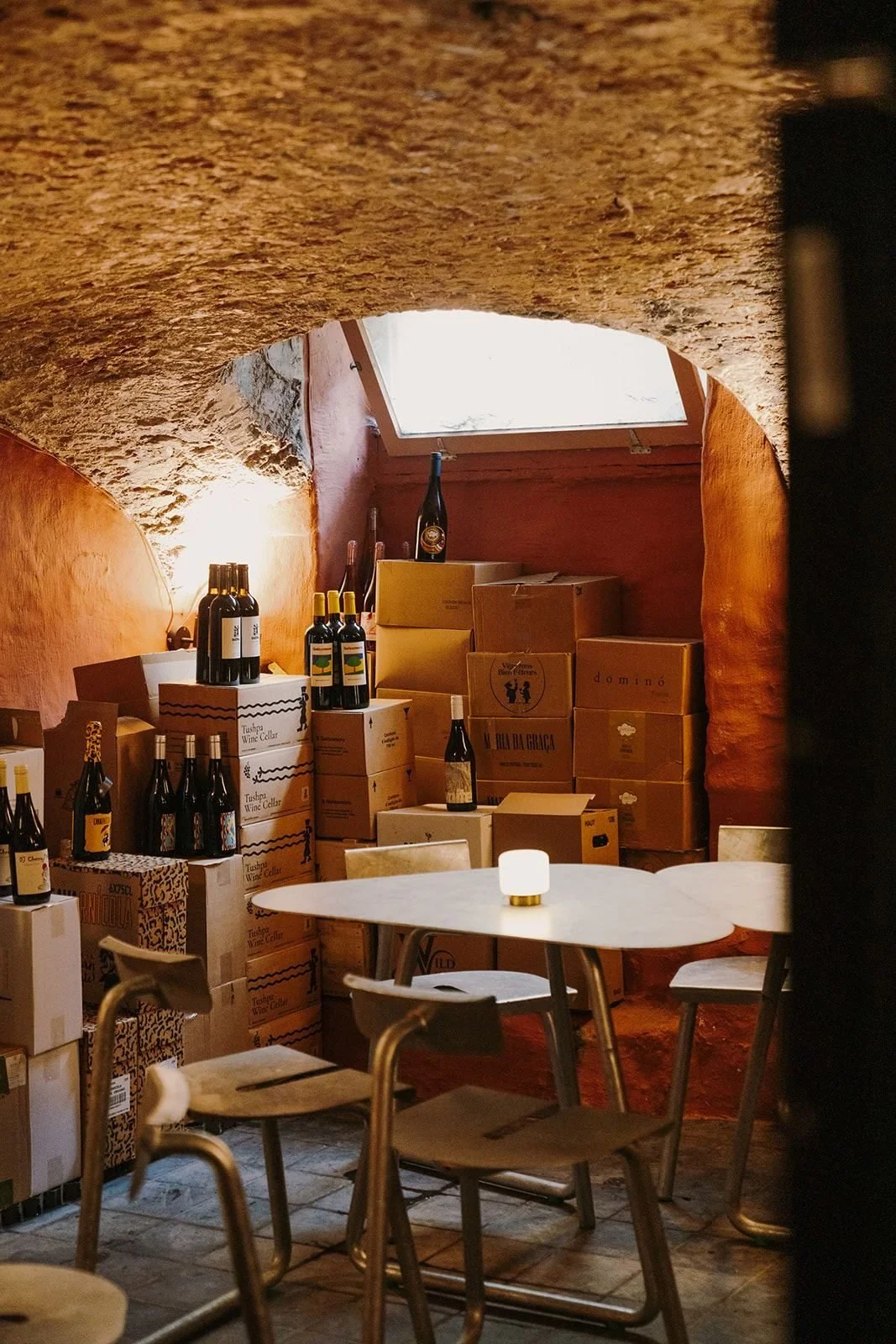 The vaulted cellar at Win