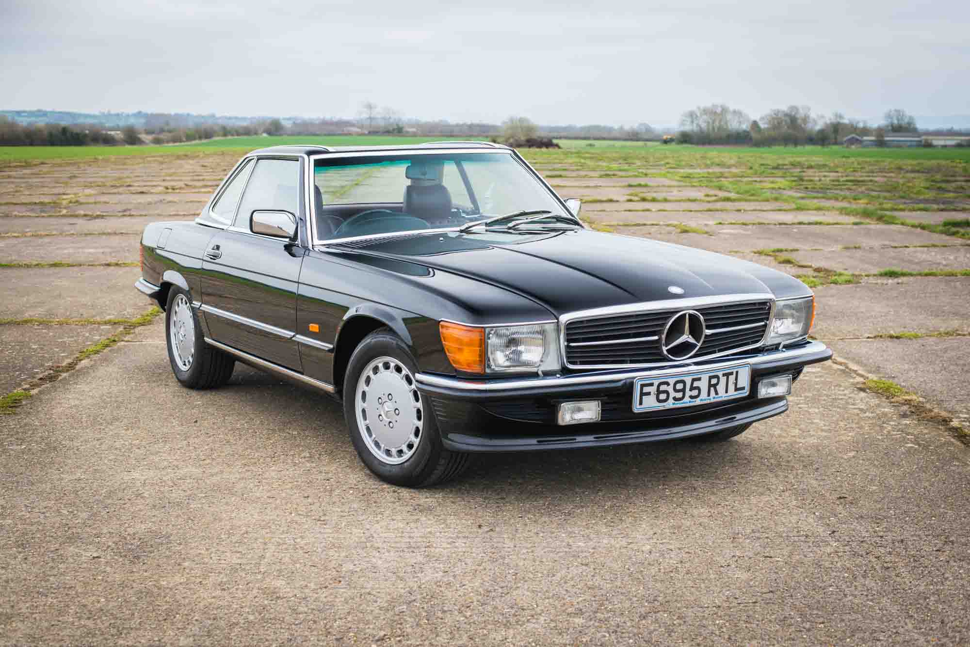 Mercedes Benz r107