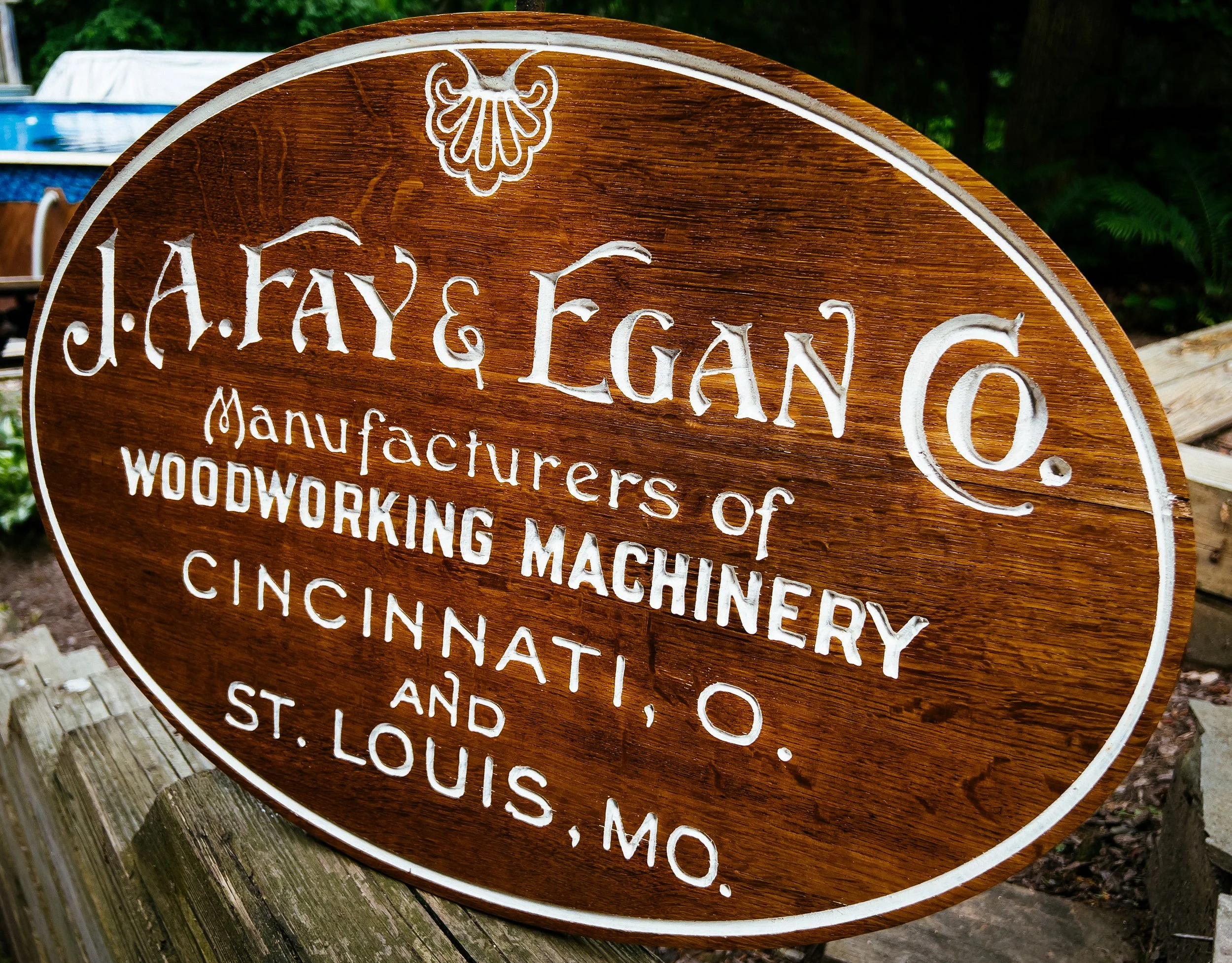 MrSawdust__Signs__Emblems__JAFayEgan__Ov