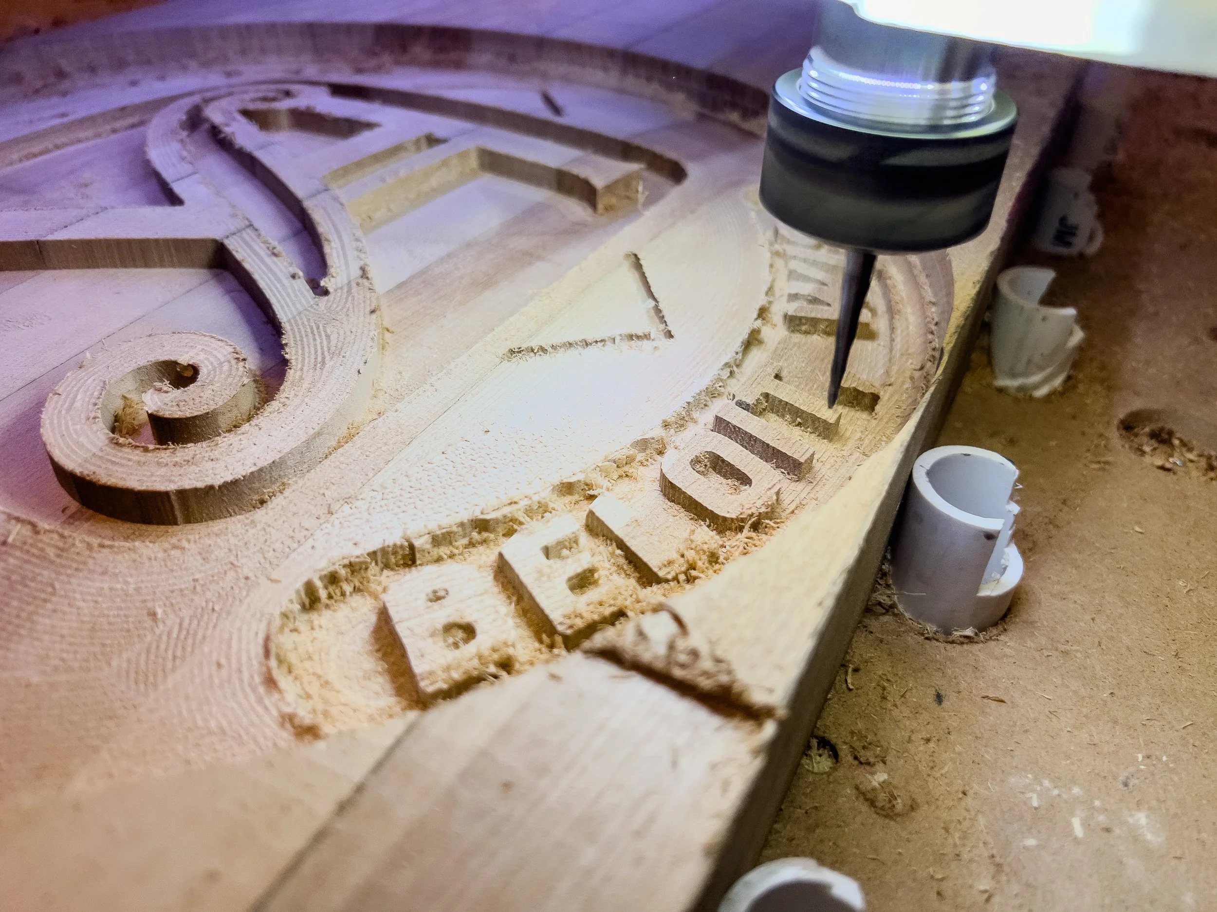 MrSawdust__Signs__Emblems__Yates-America