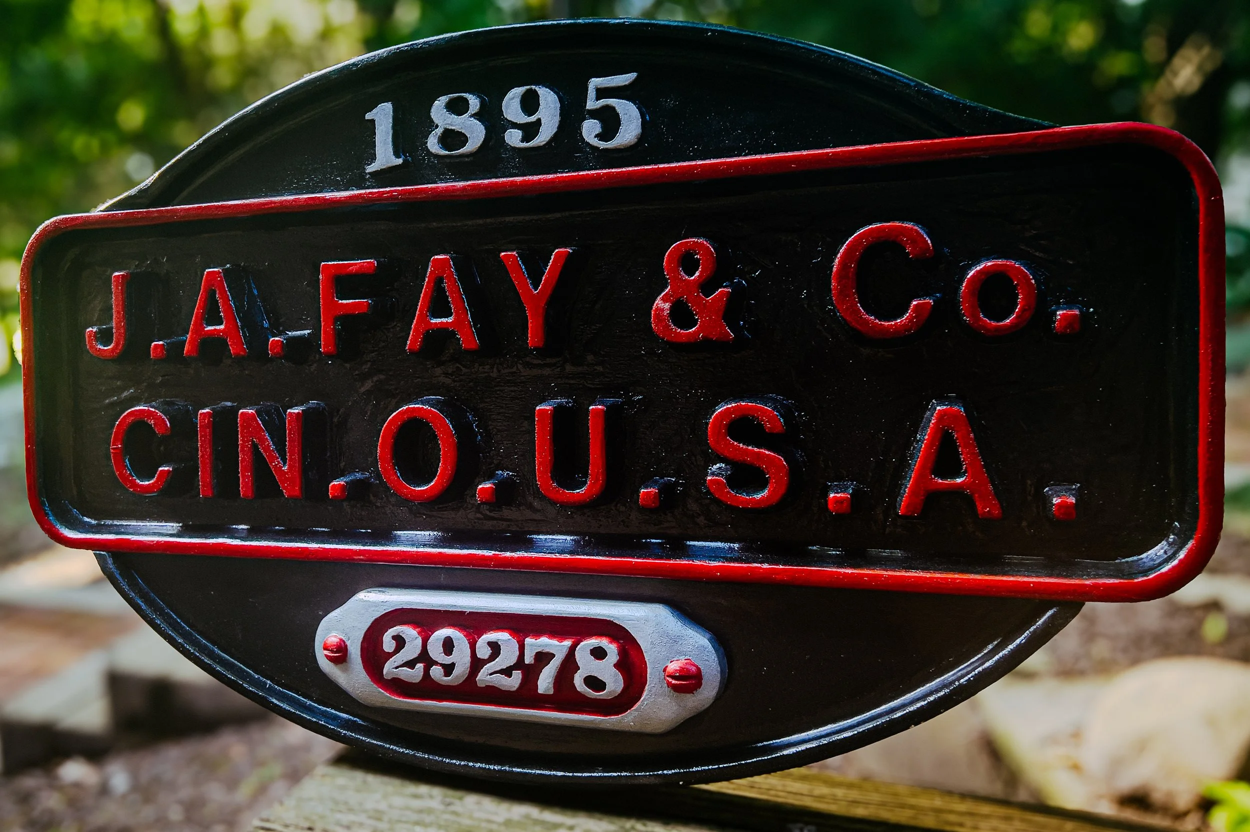 MrSawdust__Signs__Emblems__JAFayEgan__Ca