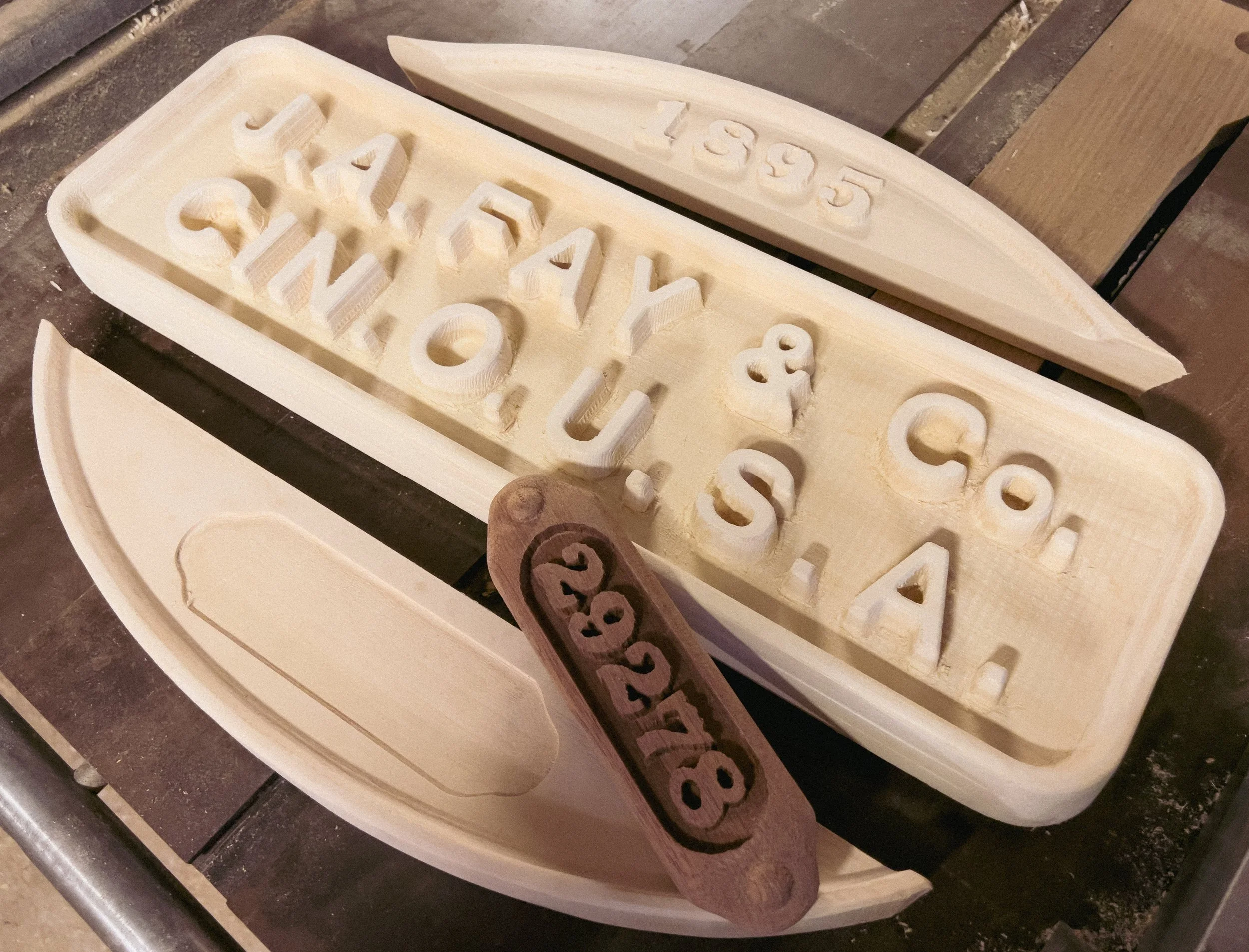 MrSawdust__Signs__Emblems__JAFayEgan__Ca