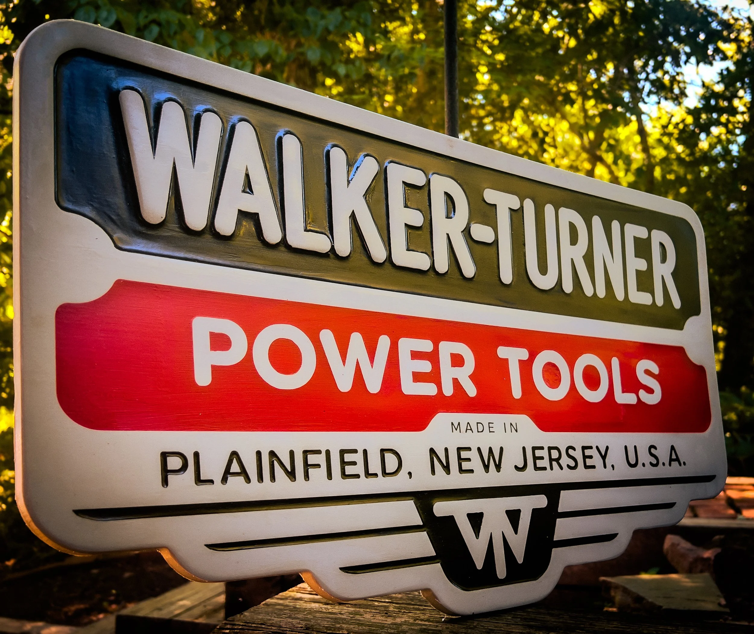 MrSawdust__Signs__Emblems__Walker-Turner