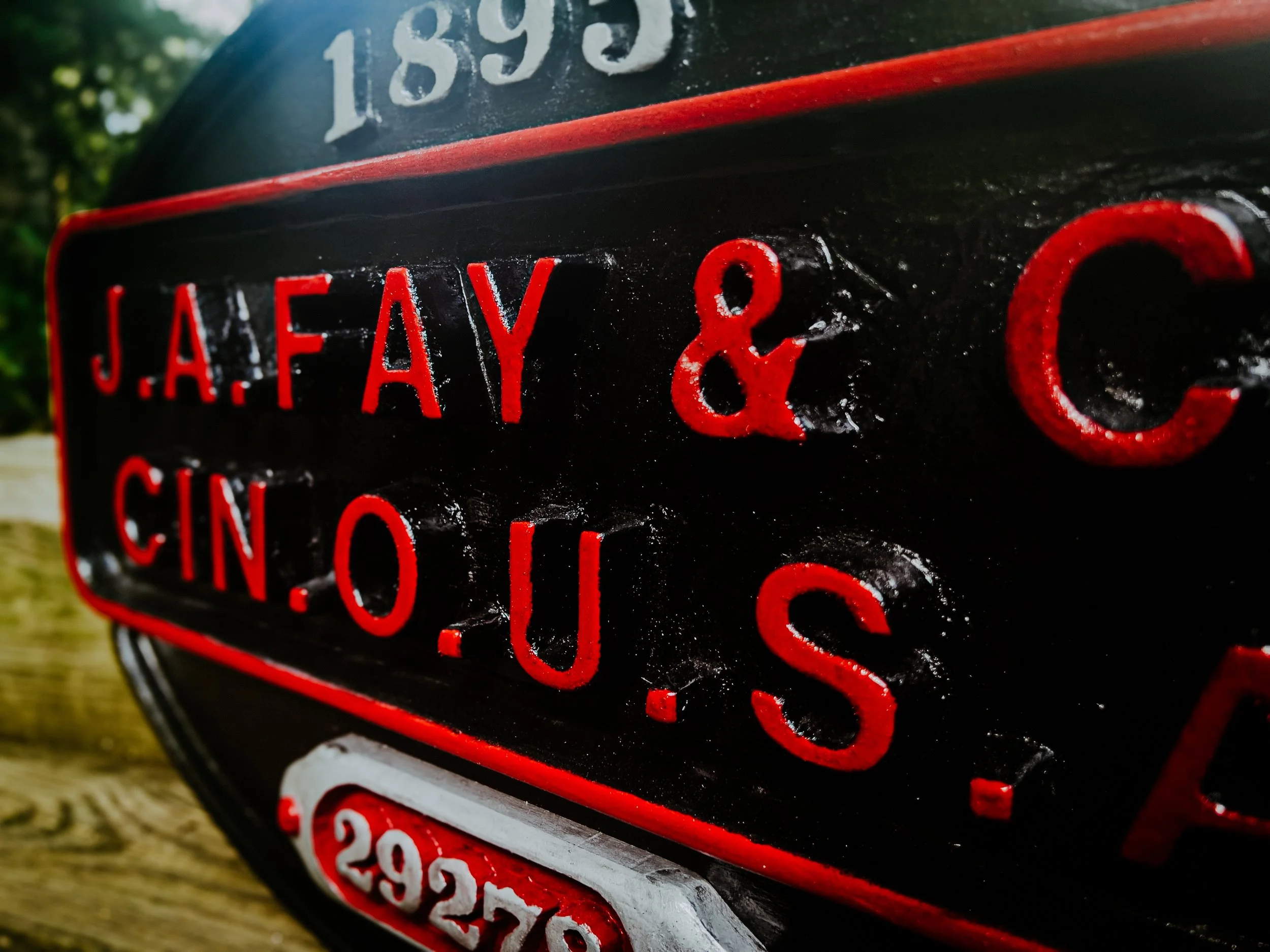 MrSawdust__Signs__Emblems__JAFayEgan__Ca