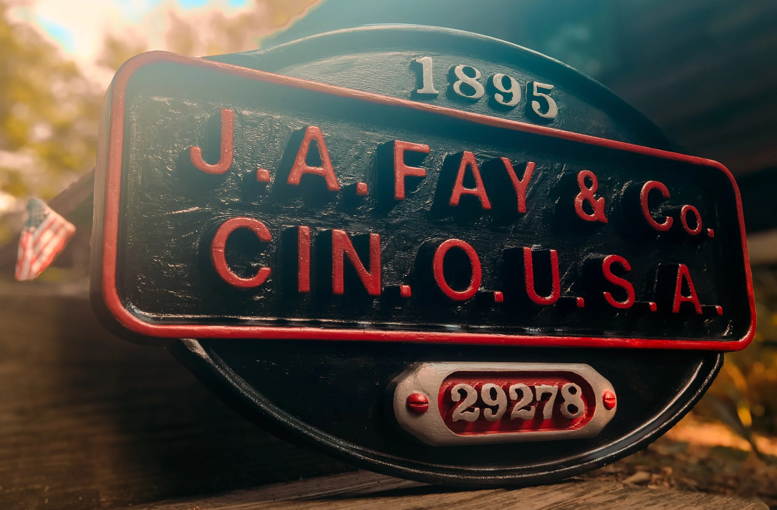 MrSawdust__Signs__Emblems__JAFayEgan__Ca