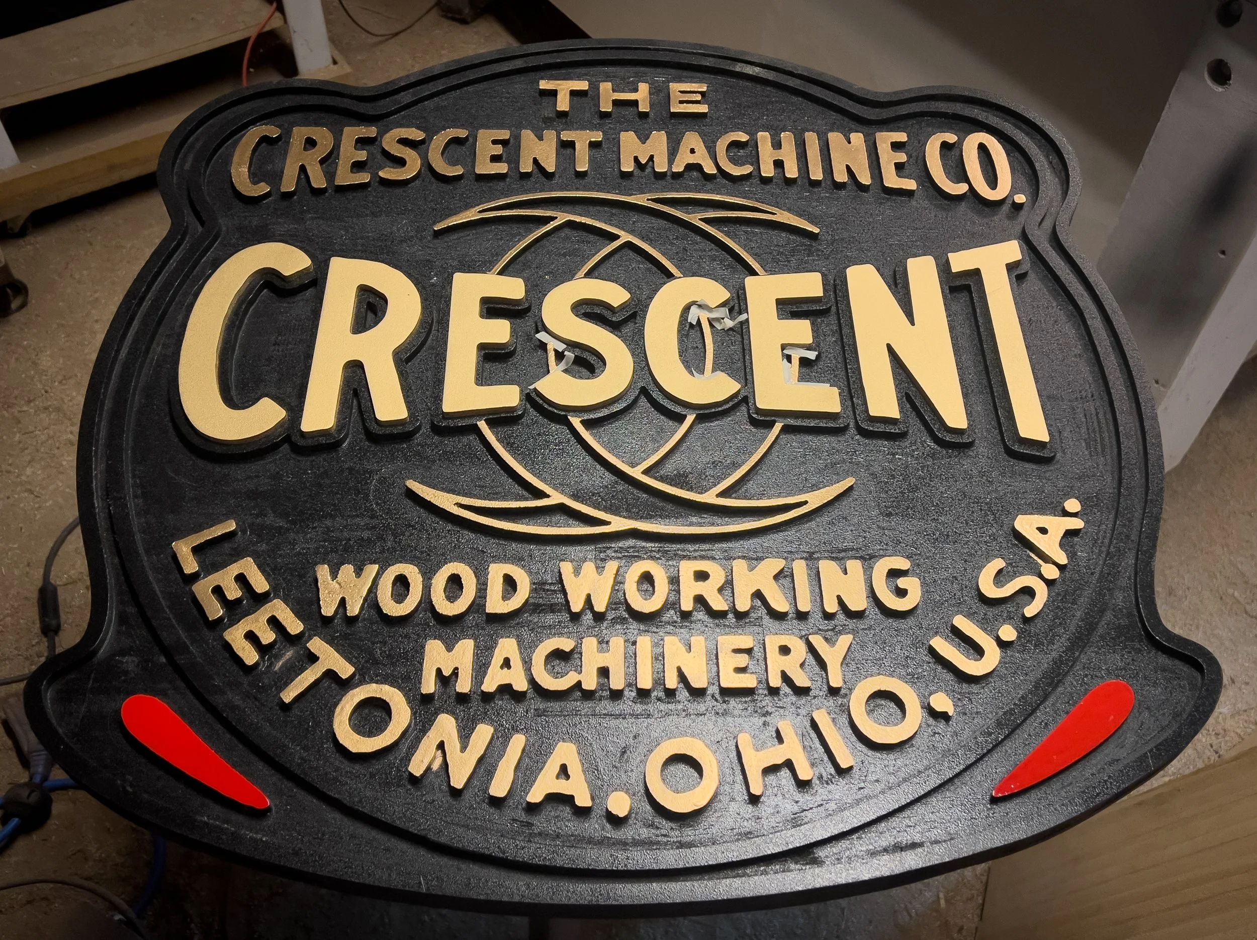 MrSawdust__Signs__Emblems__Crescent__Vin