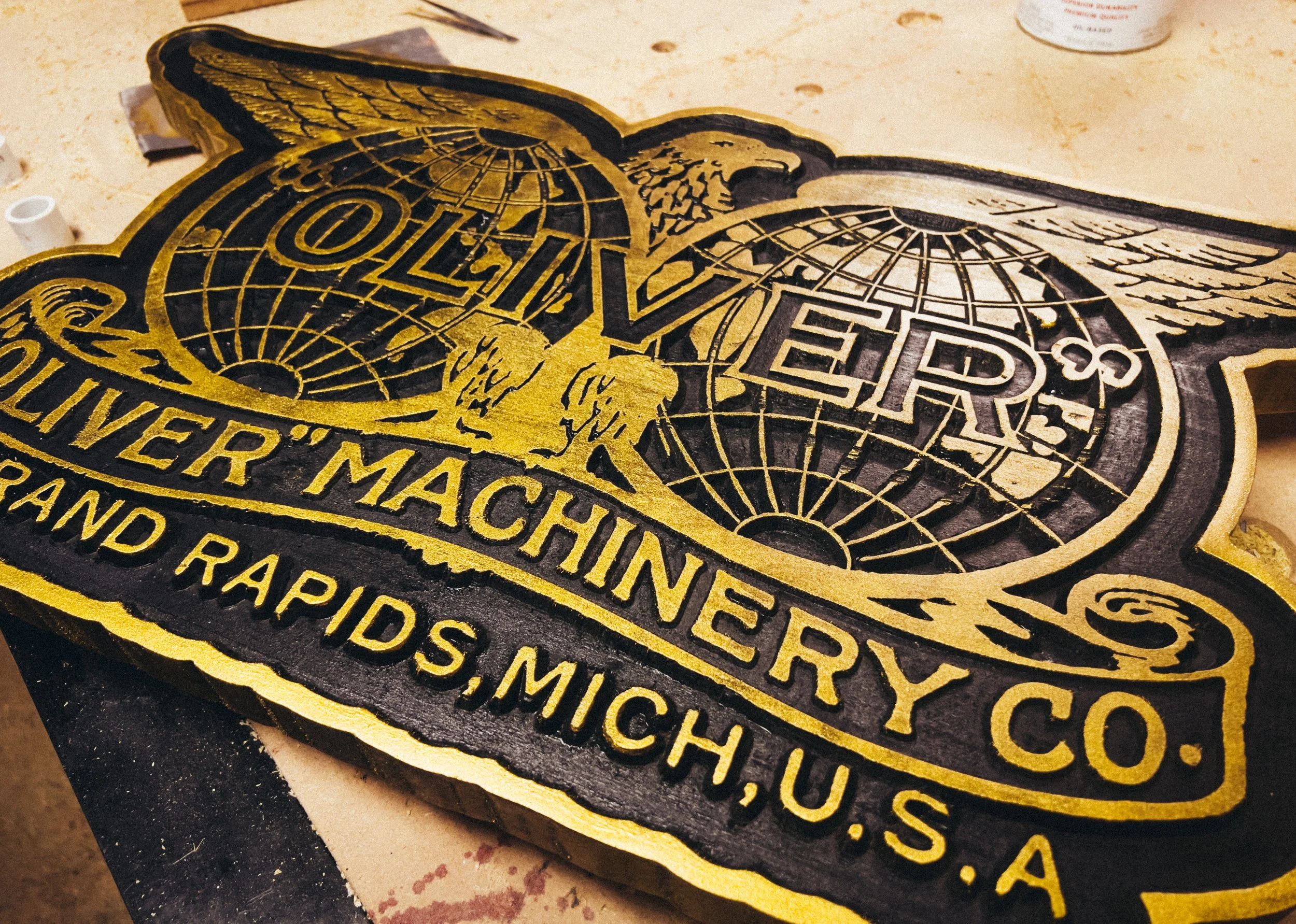 MrSawdust__Signs__Emblems__Oliver__Eagle