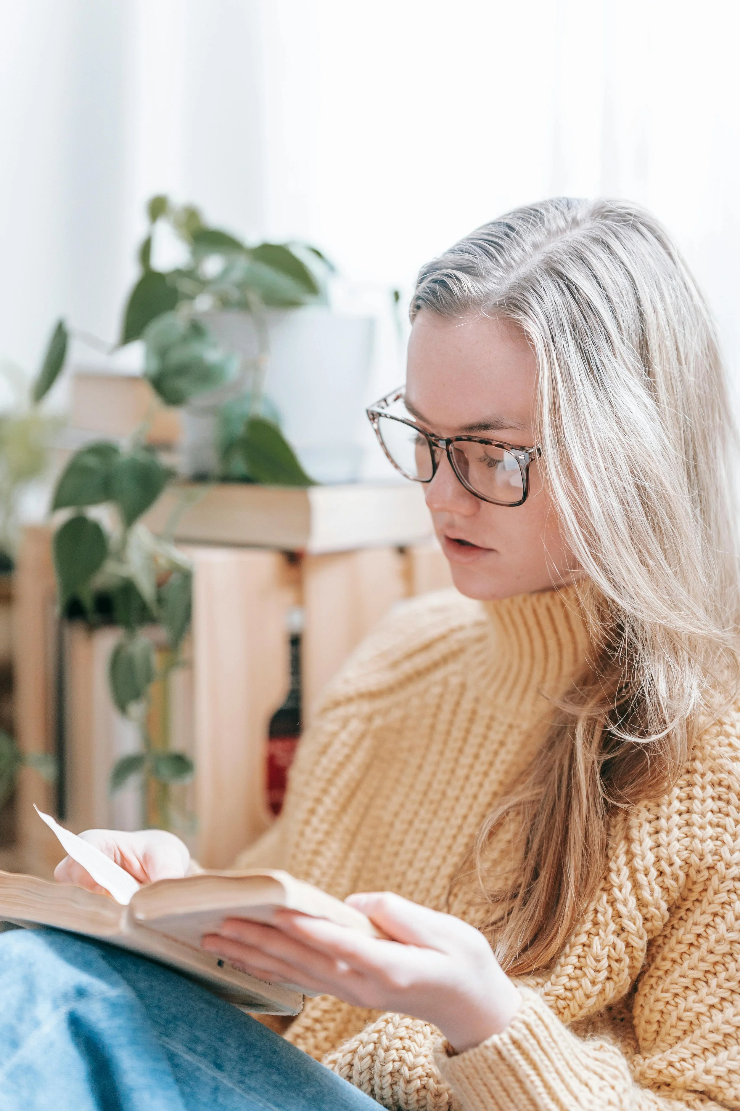 Welcoming therapy space for anxiety treatment in downtown Petaluma