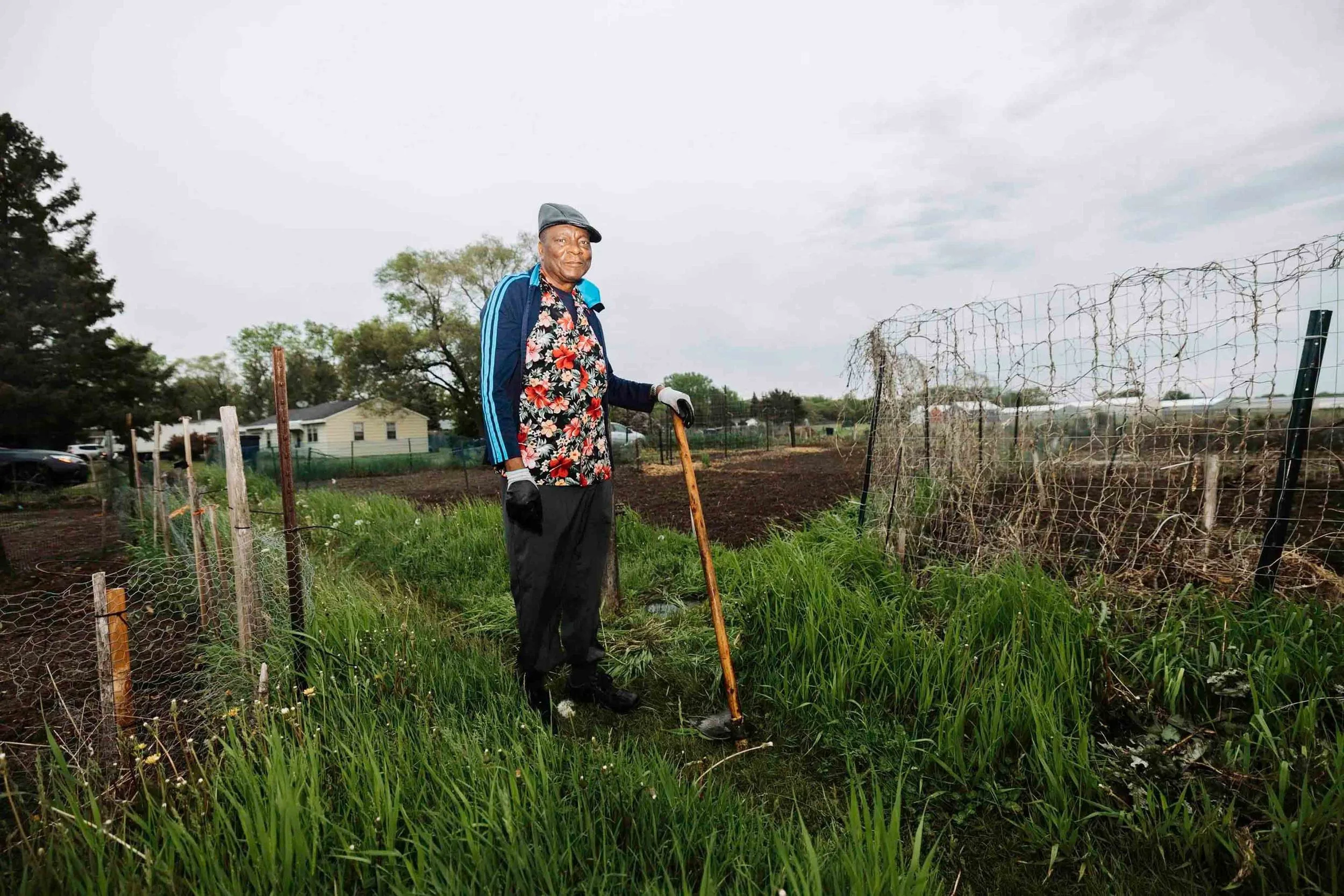 Community farming, Crystal Airport — Chapter 3
