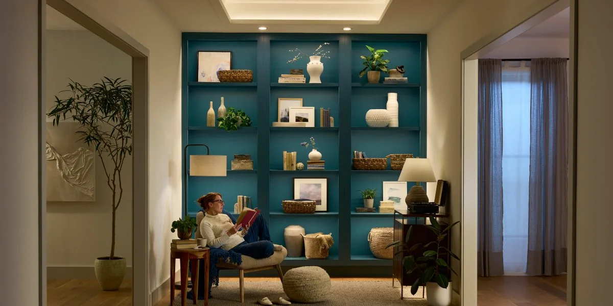 Lutron Lumaris RGB plus tunable white tape light in white scene mode | VIP Smart Homes Seattle Bellevue