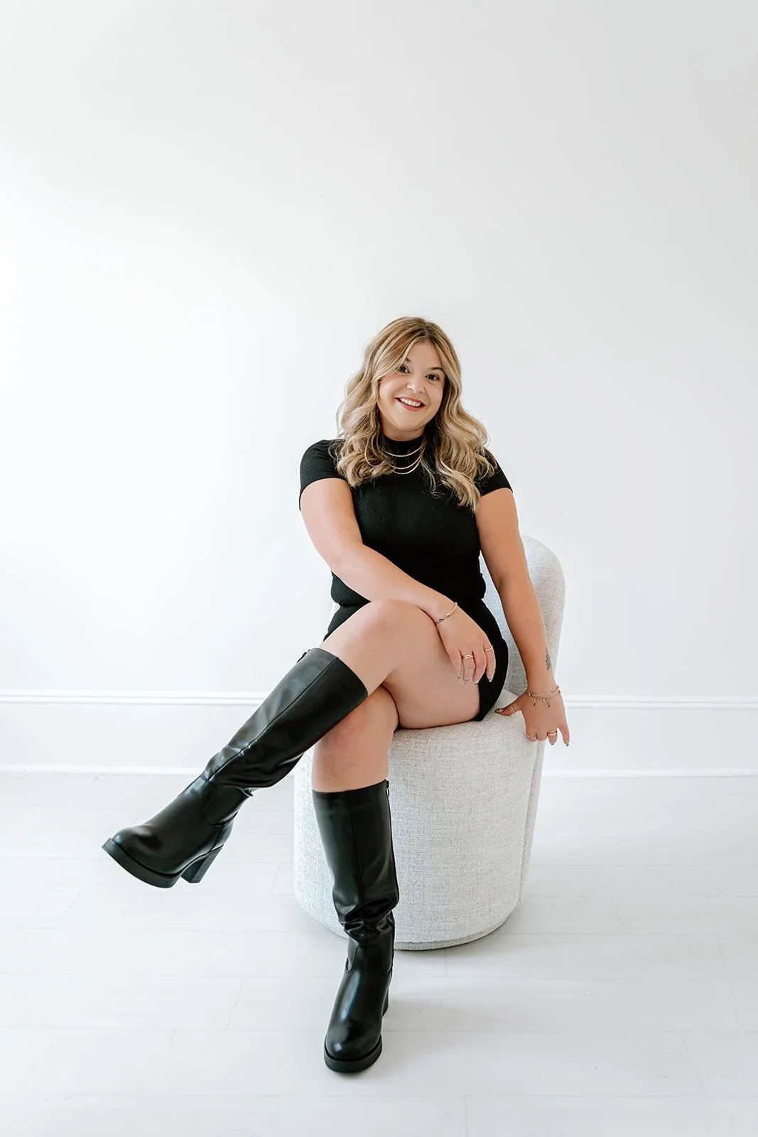 Leah Perry, Level 3 stylist and extension artist at TEAL Hair & Makeup Studio
