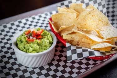 Chips & Guasacaca
