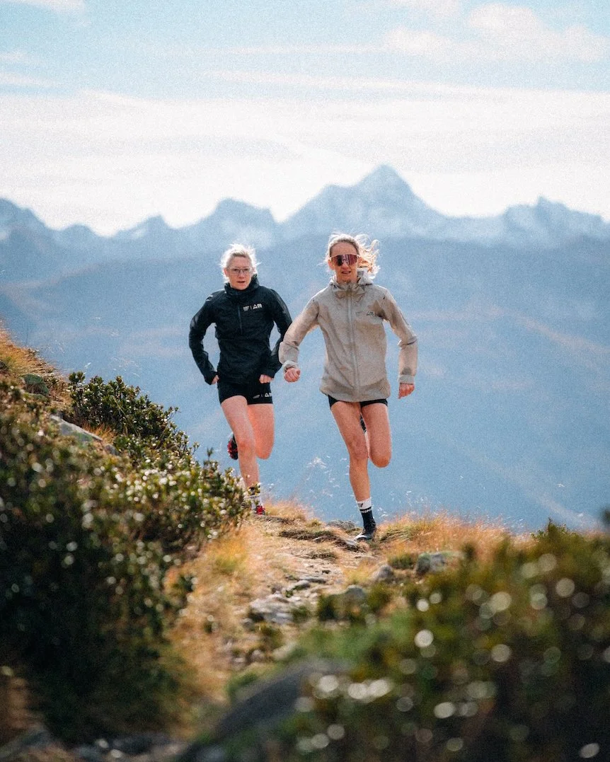 Agence production photo vidéo Paris - Alpes trail montagne aventure sport outdoor - LUSANT Prod.