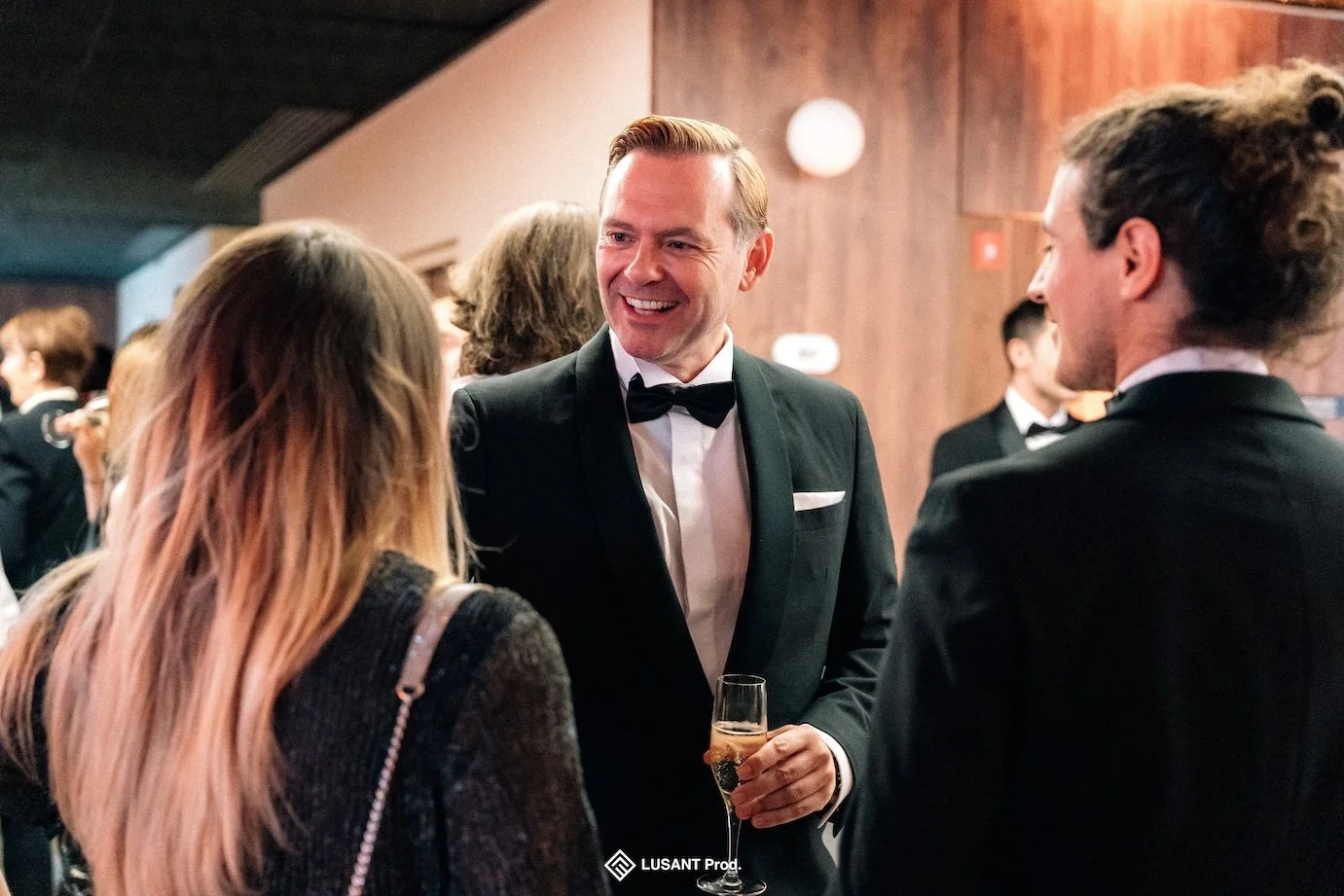 Film corporate et interview institutionnelle pour Pullman Paris