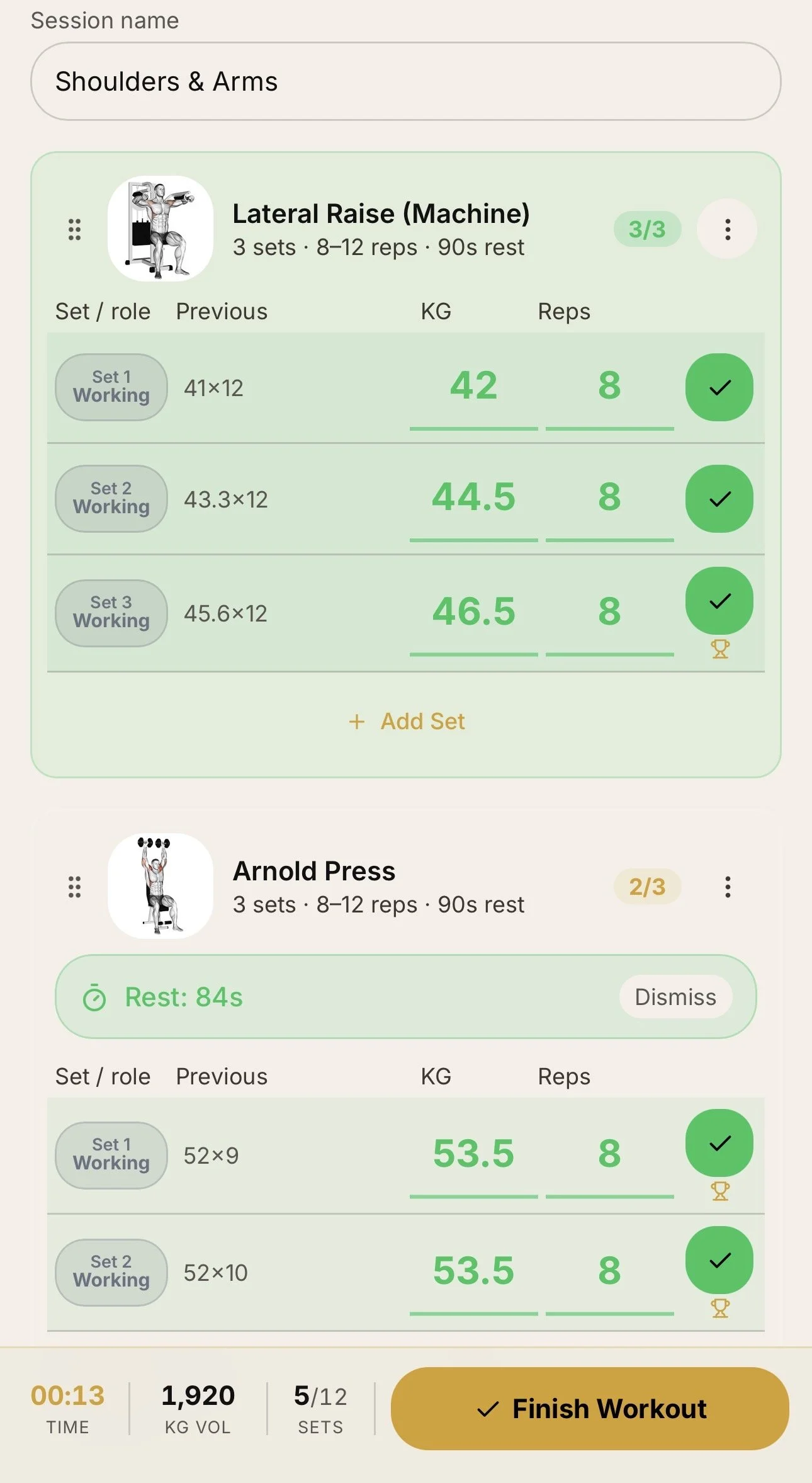 Fortius workout logger showing previous and suggested weights