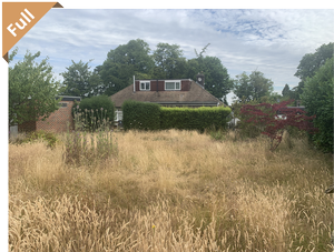 Photo of listing 4 rooms in Kenley, Surrey listed by Blue Door Property Guardians