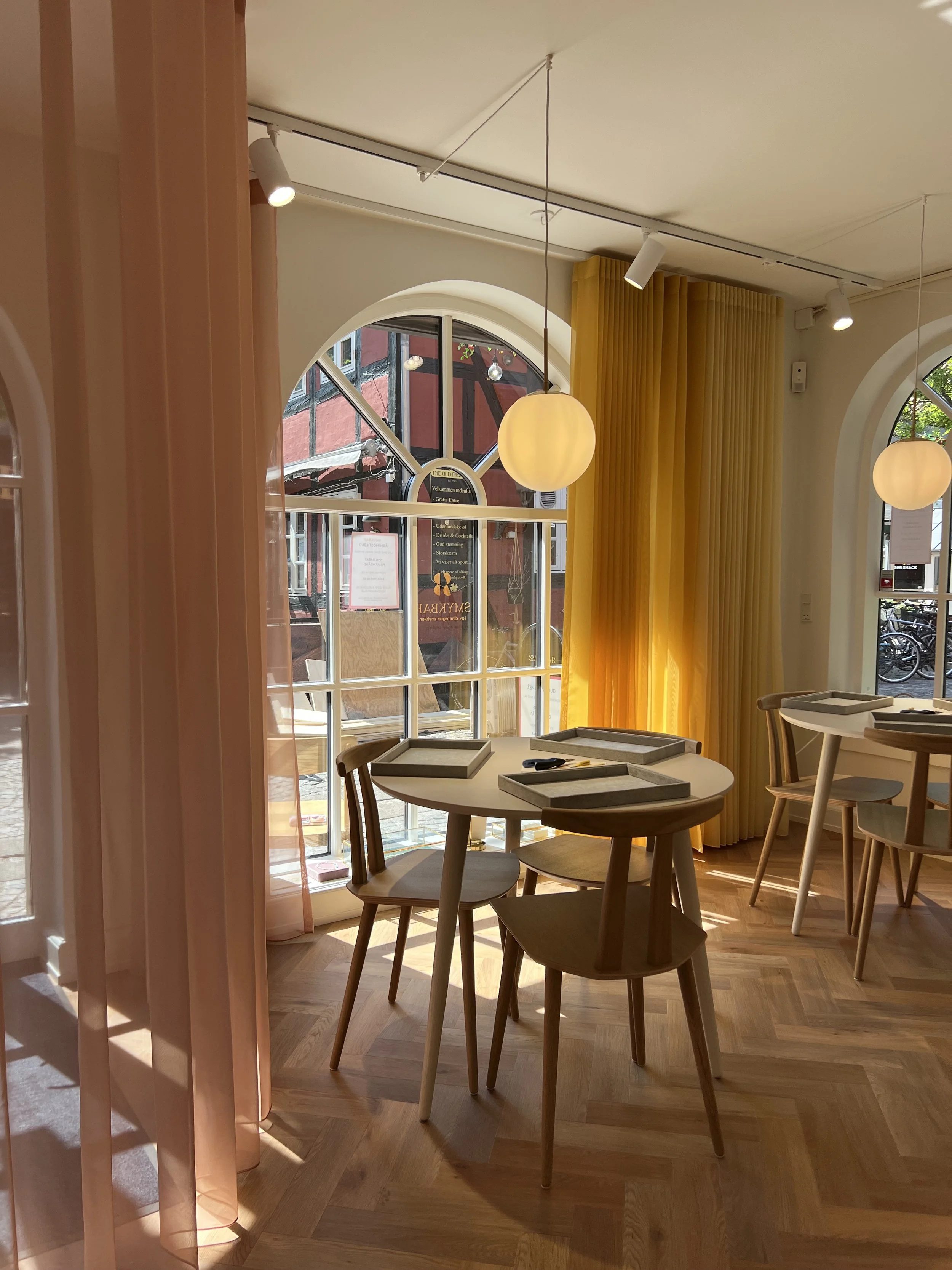 SMYKBAR Odense i Vintapperstræde