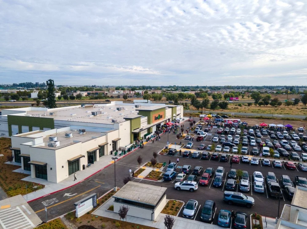 Aerial view of the new Food 4 Less store, Manteca, CA