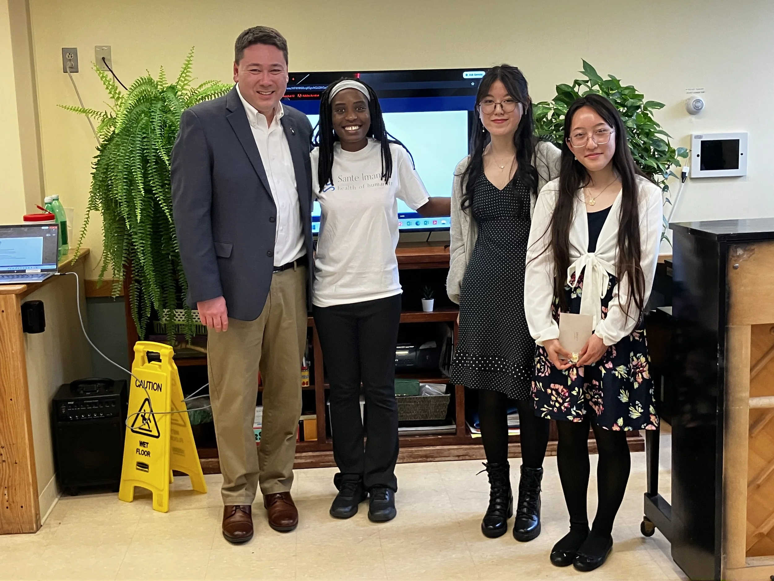 An intimate VMA outreach concert connecting young musicians with the community