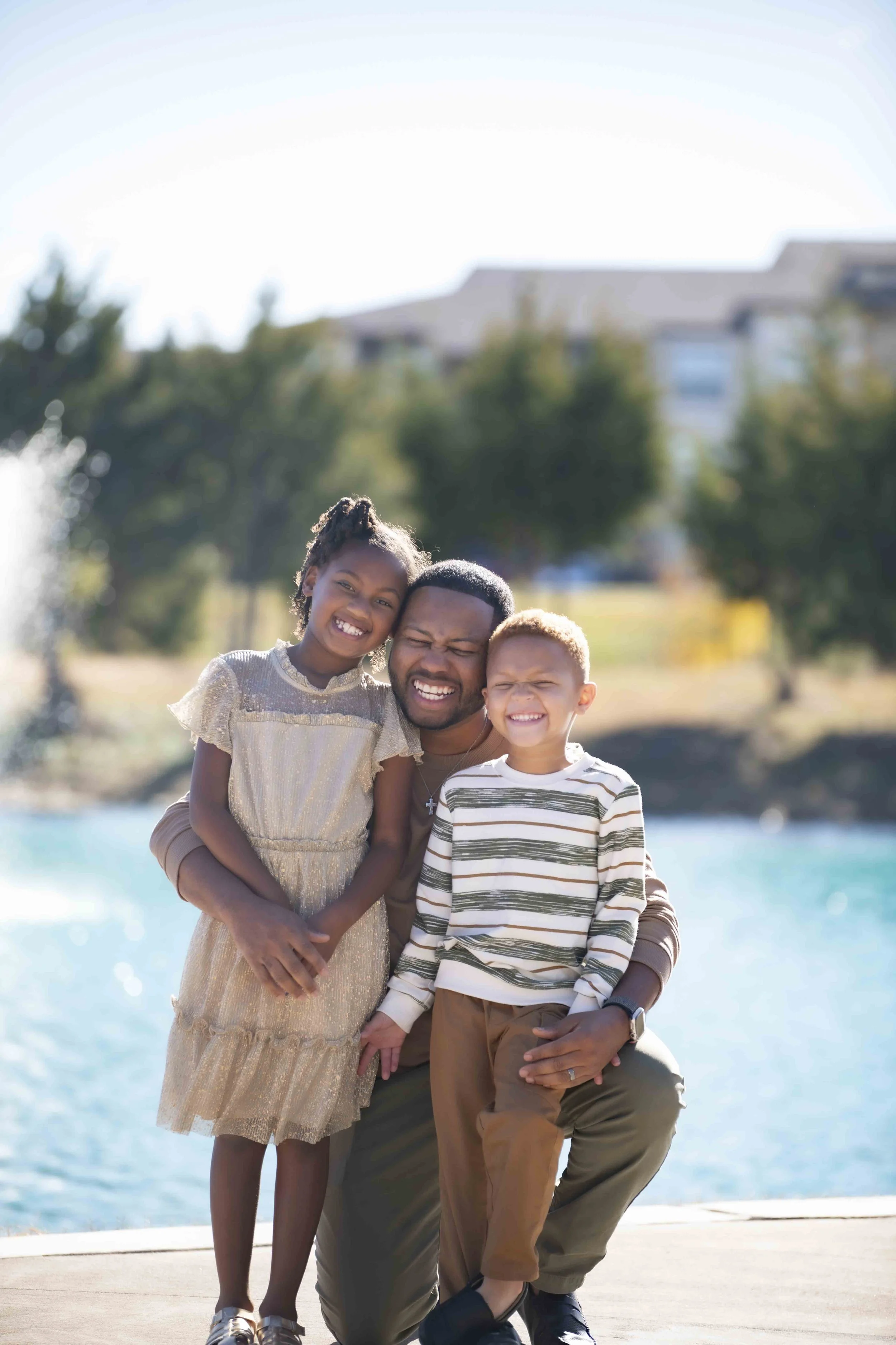 Kids family portrait by T3 Photography