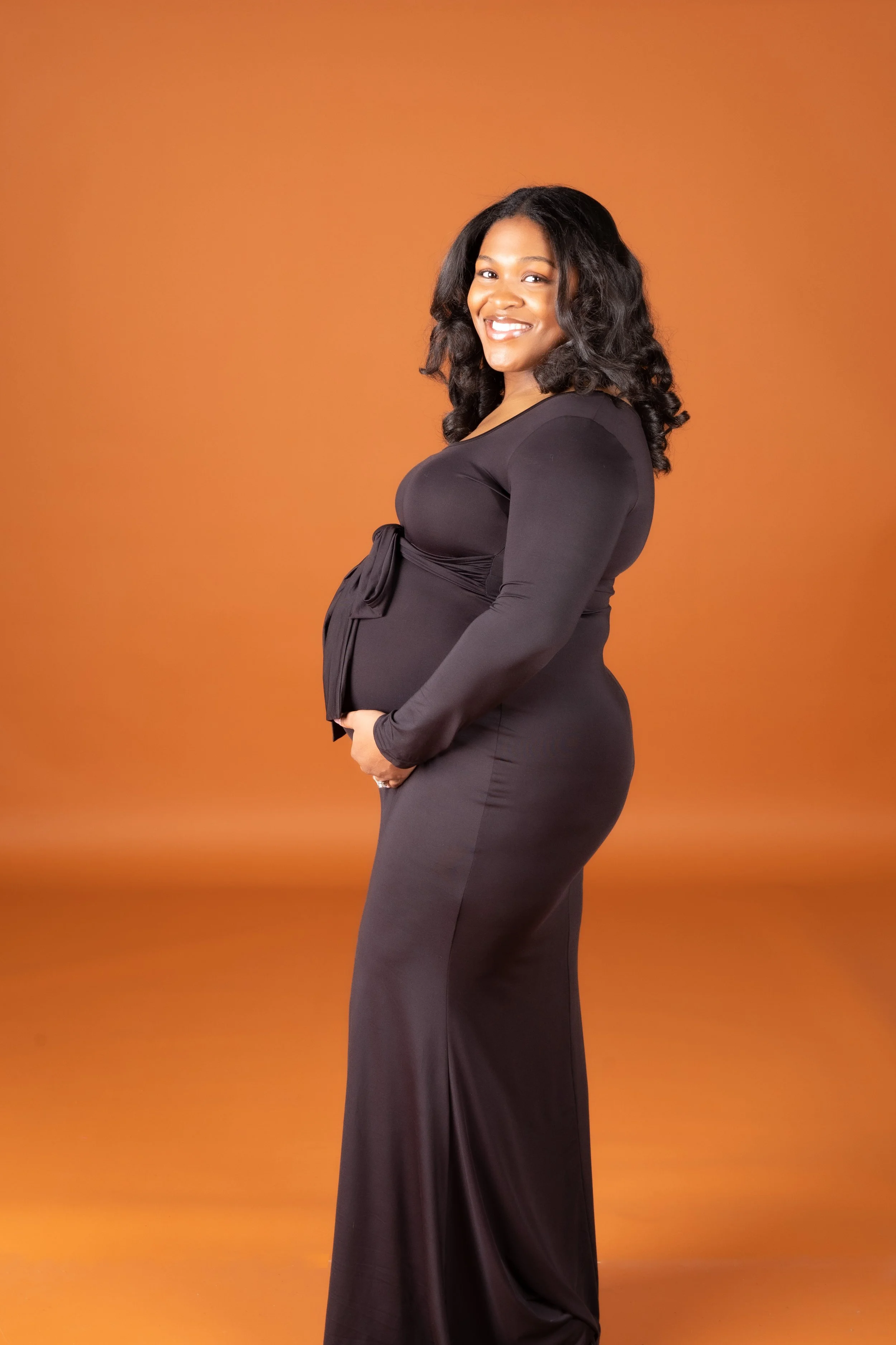Maternity session portrait by T3 Photography