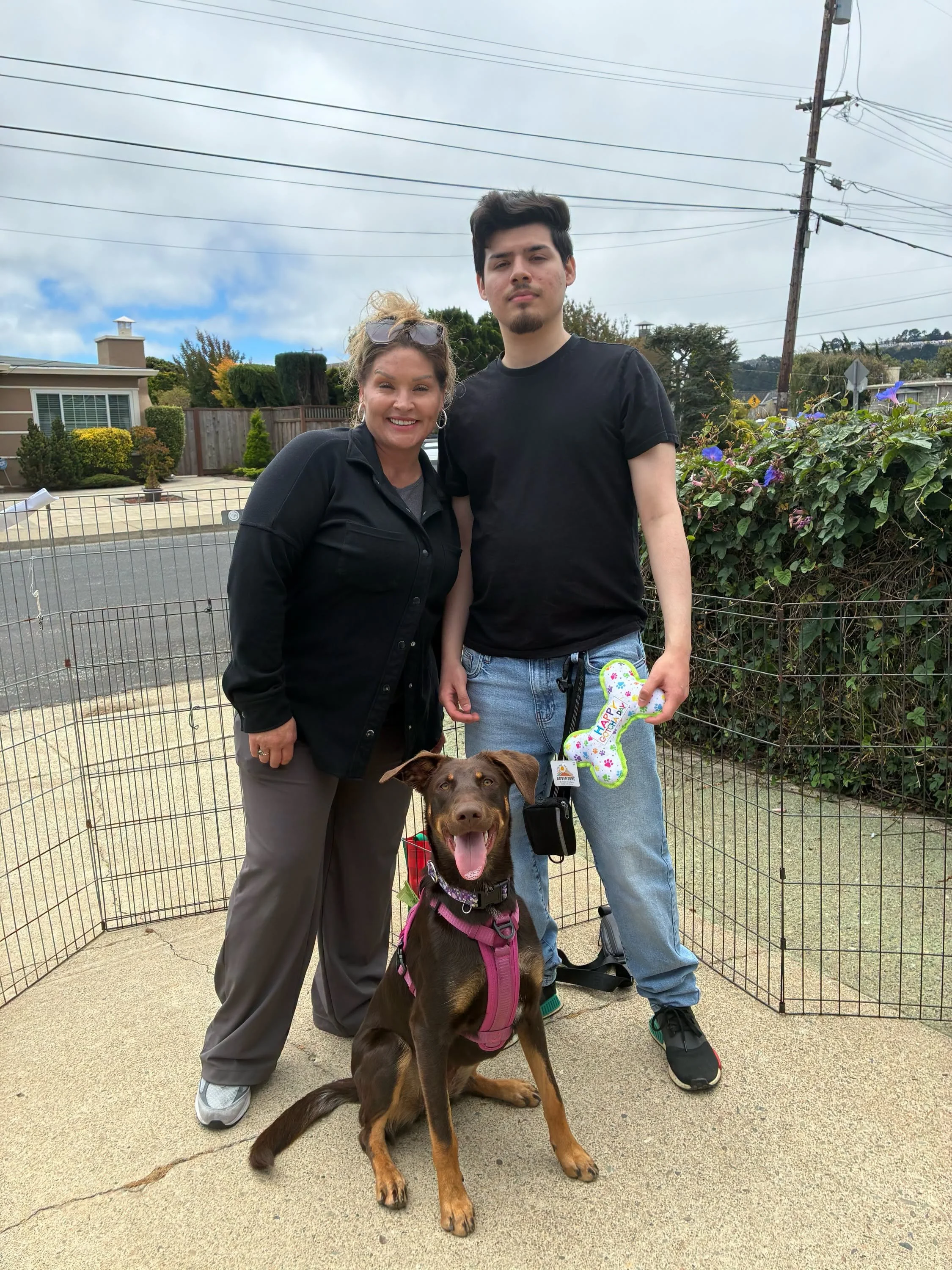 Rue fka Leiaroo with new family